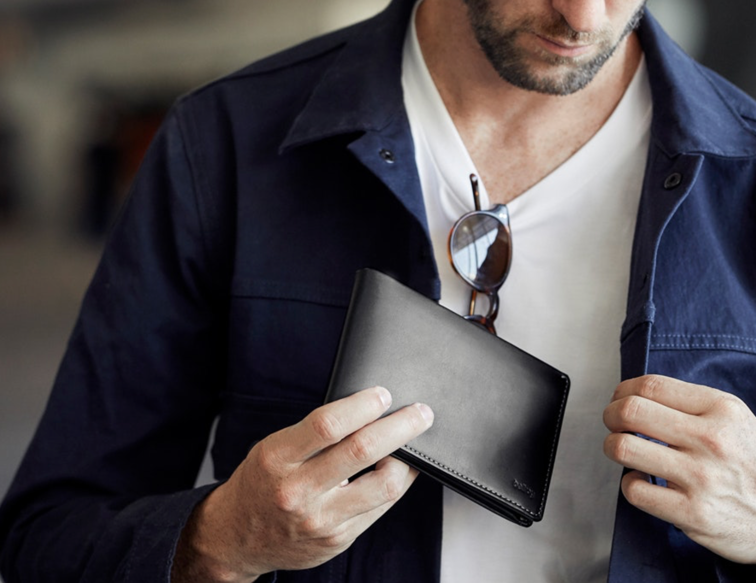 15 Best Travel Accessories for Business Travelers