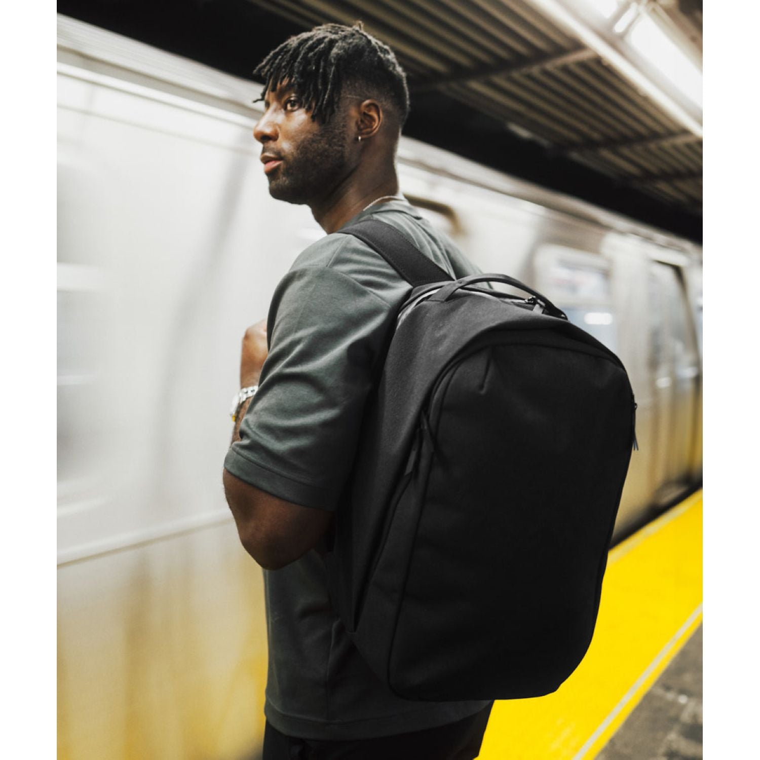 ALPAKA Metro Backpack Pro Axoflux 600D (Black)