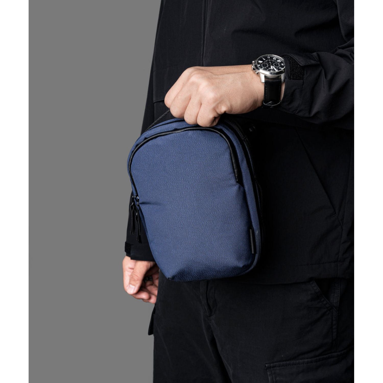 ALPAKA Metro Sling V2 Axoflux 300D (Blue)