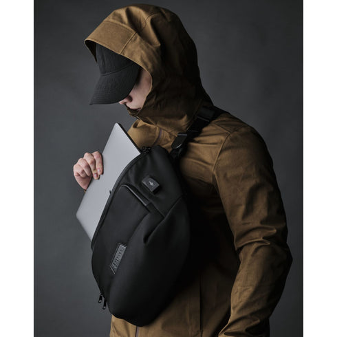 ALPAKA Bravo Sling Max V2 (Jet Black)