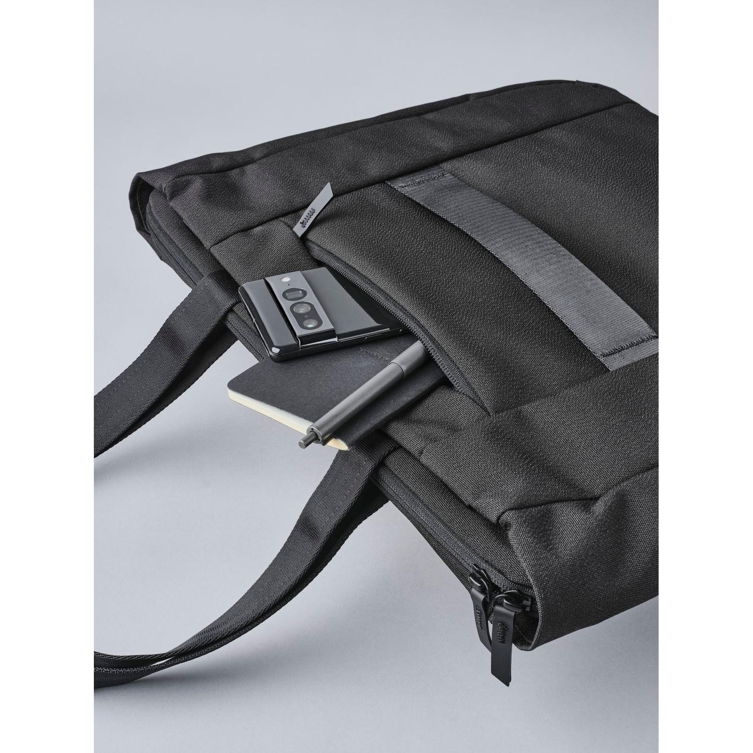 ALPAKA Bravo Tote Axoflux 600D (Black)