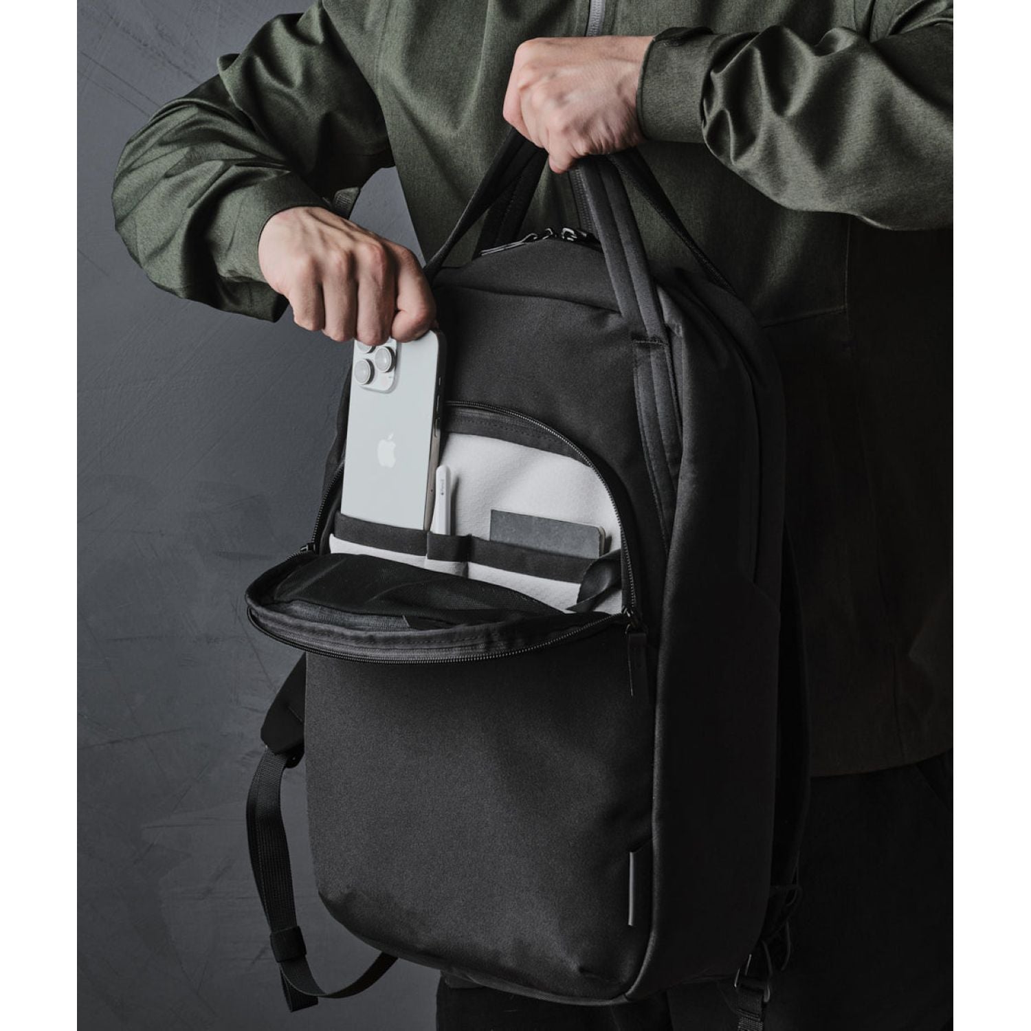 ALPAKA Bravo Tote Pack Axoflux 300D (Black)