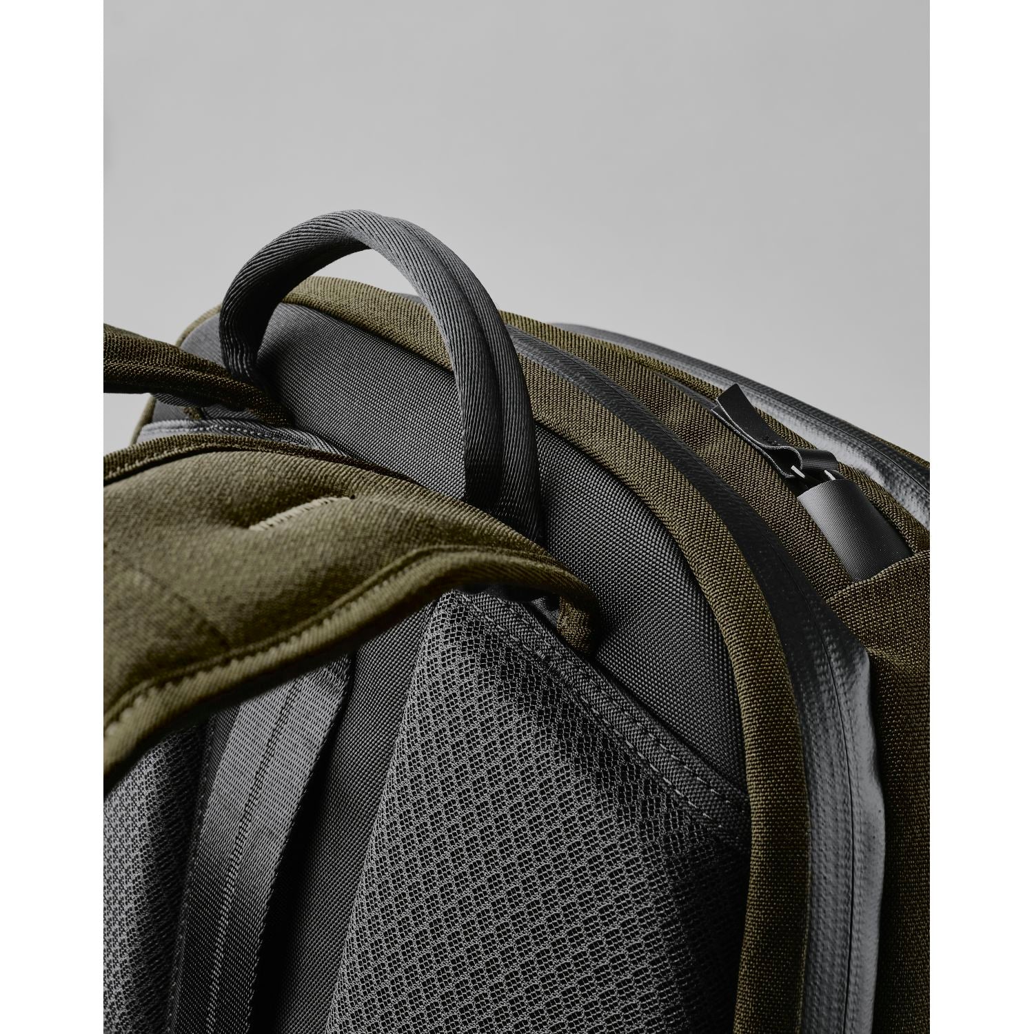 ALPAKA Elements Backpack Pro Axoflux 600D (Army Green)