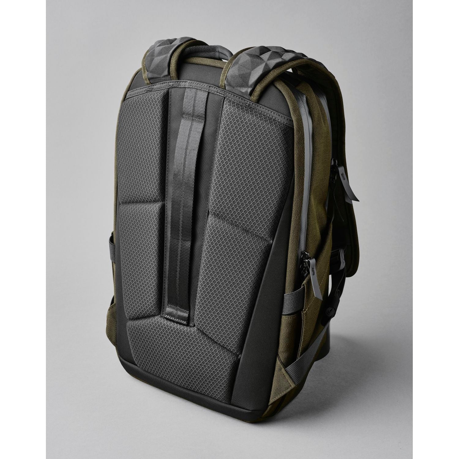 ALPAKA Elements Backpack Pro Axoflux 600D (Army Green)