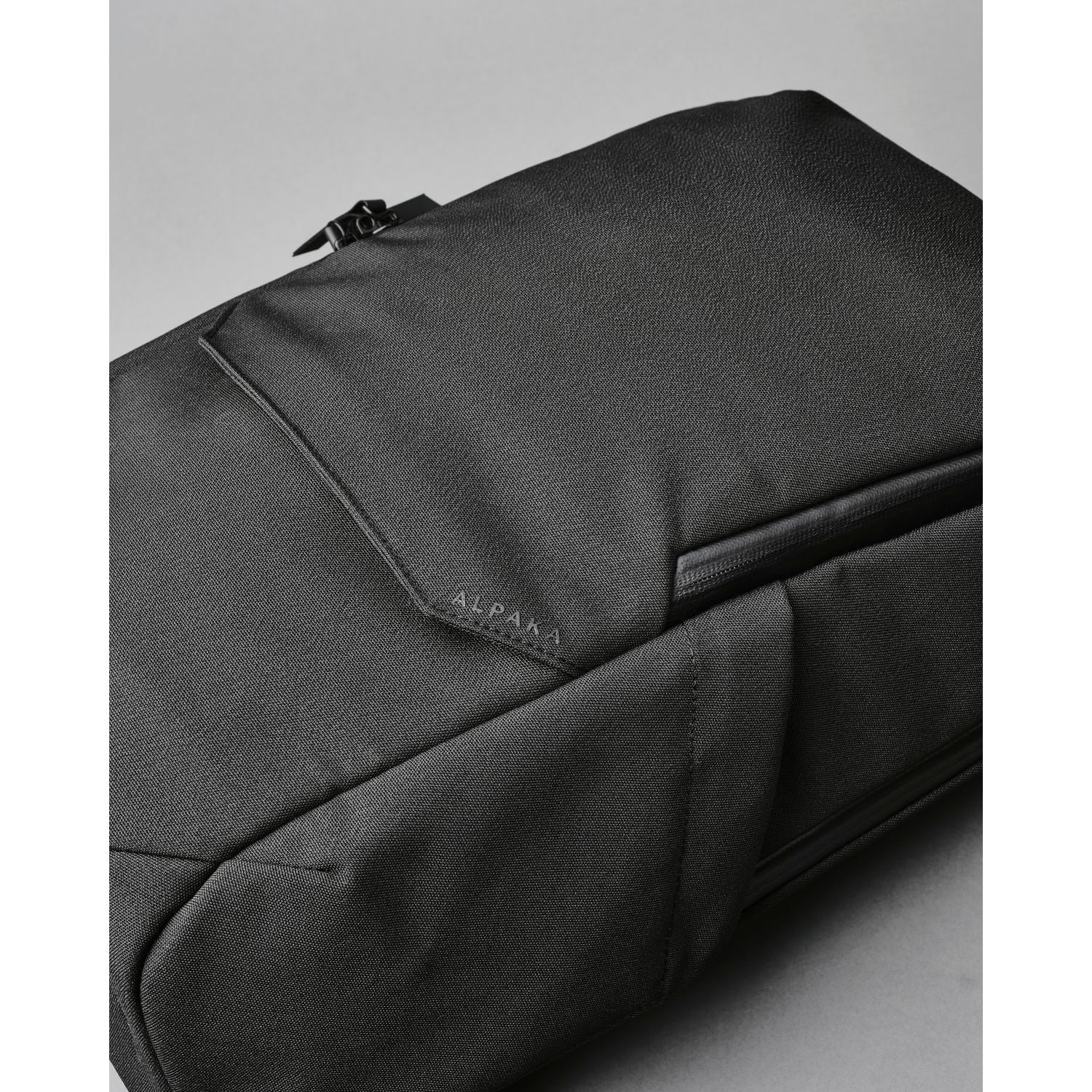 ALPAKA Elements Backpack Pro Axoflux 600D (Black)