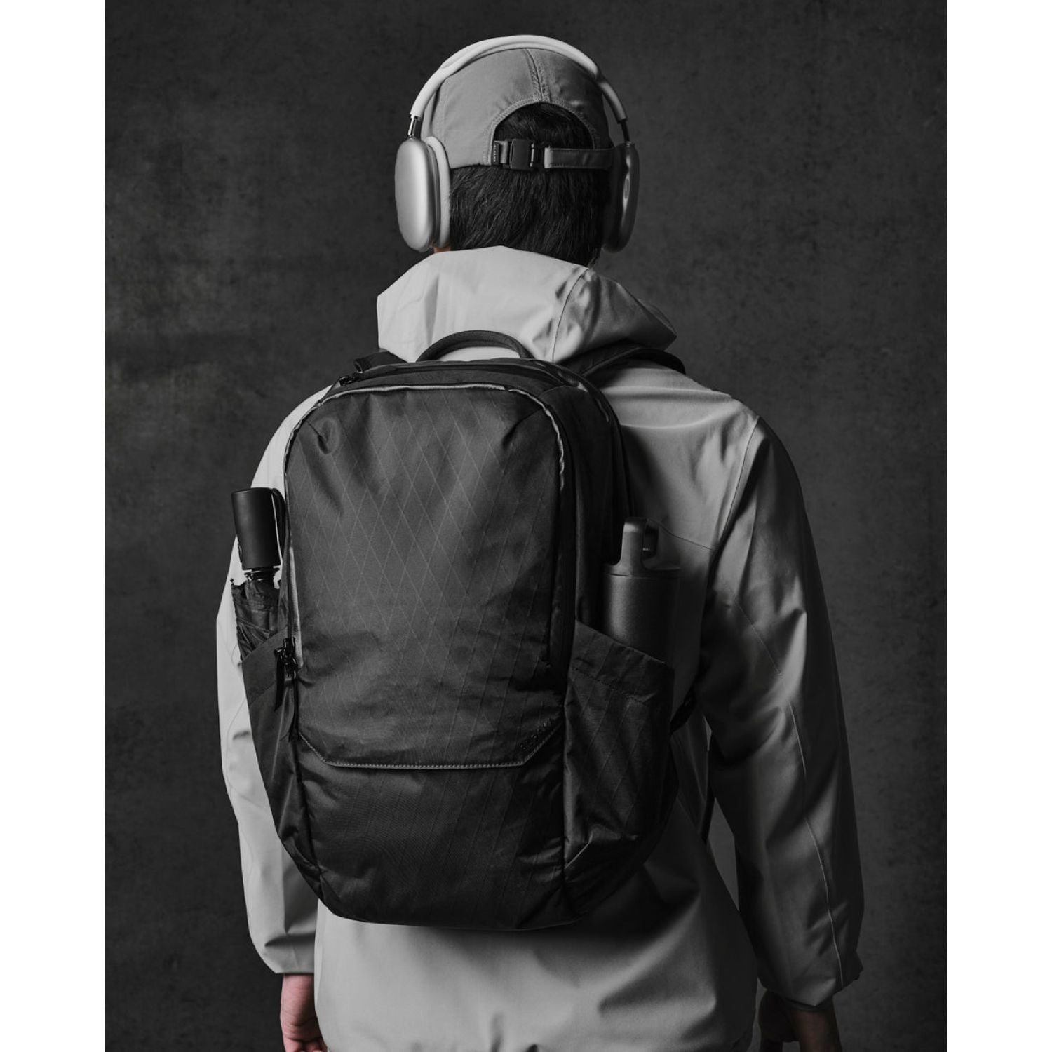 ALPAKA Elements Backpack Pro VX42 (Black)