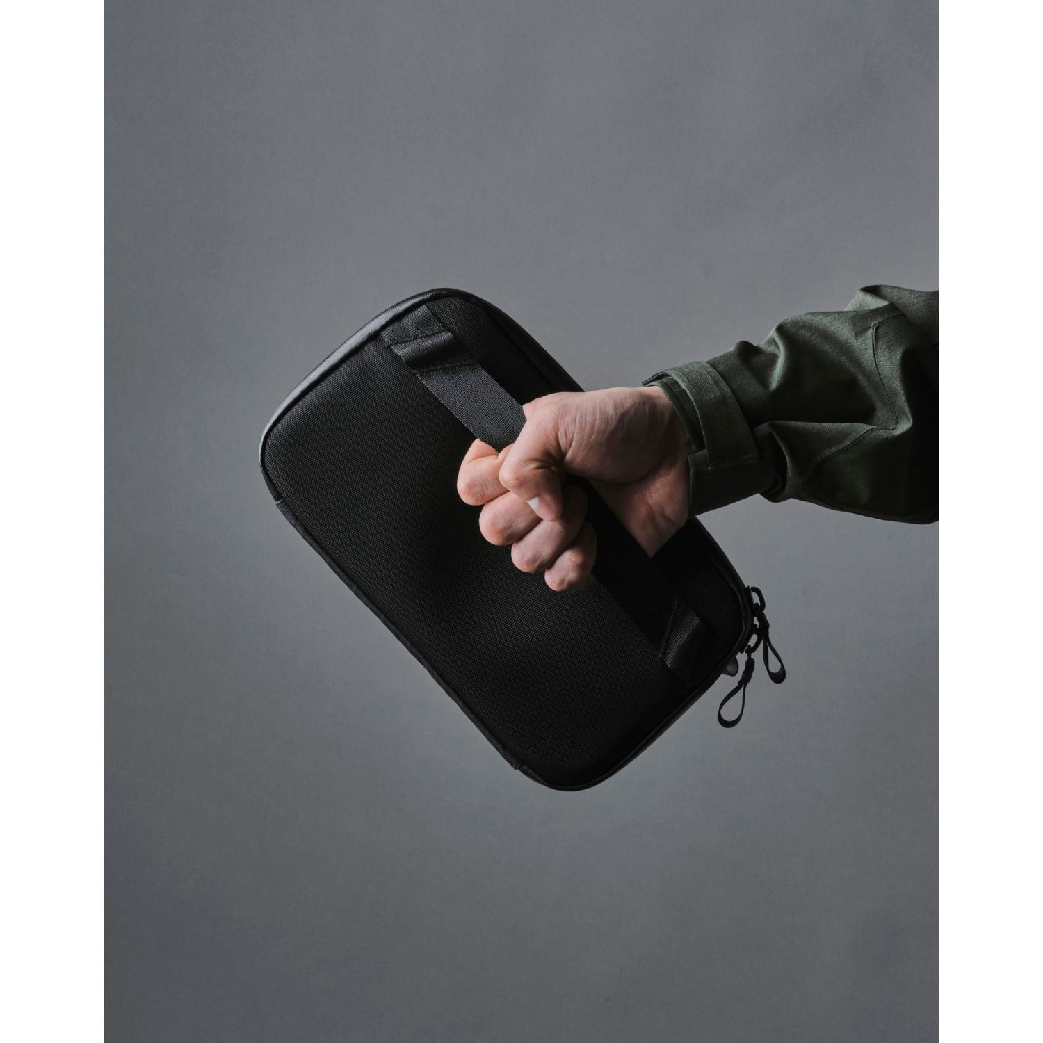 ALPAKA Elements Tech Case Mini X-Pac VX42 (Black)