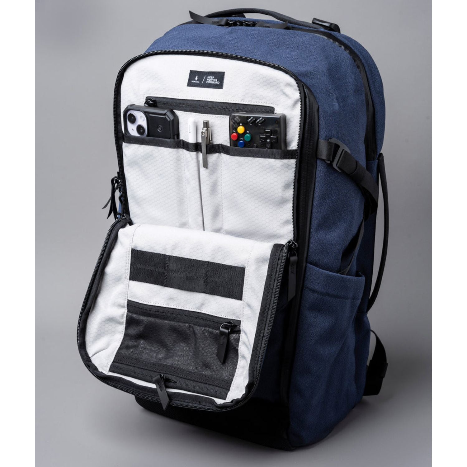 ALPAKA Elements Travel (35L) Axoflux 600D Backpack + Removable Waist Strap (Blue)