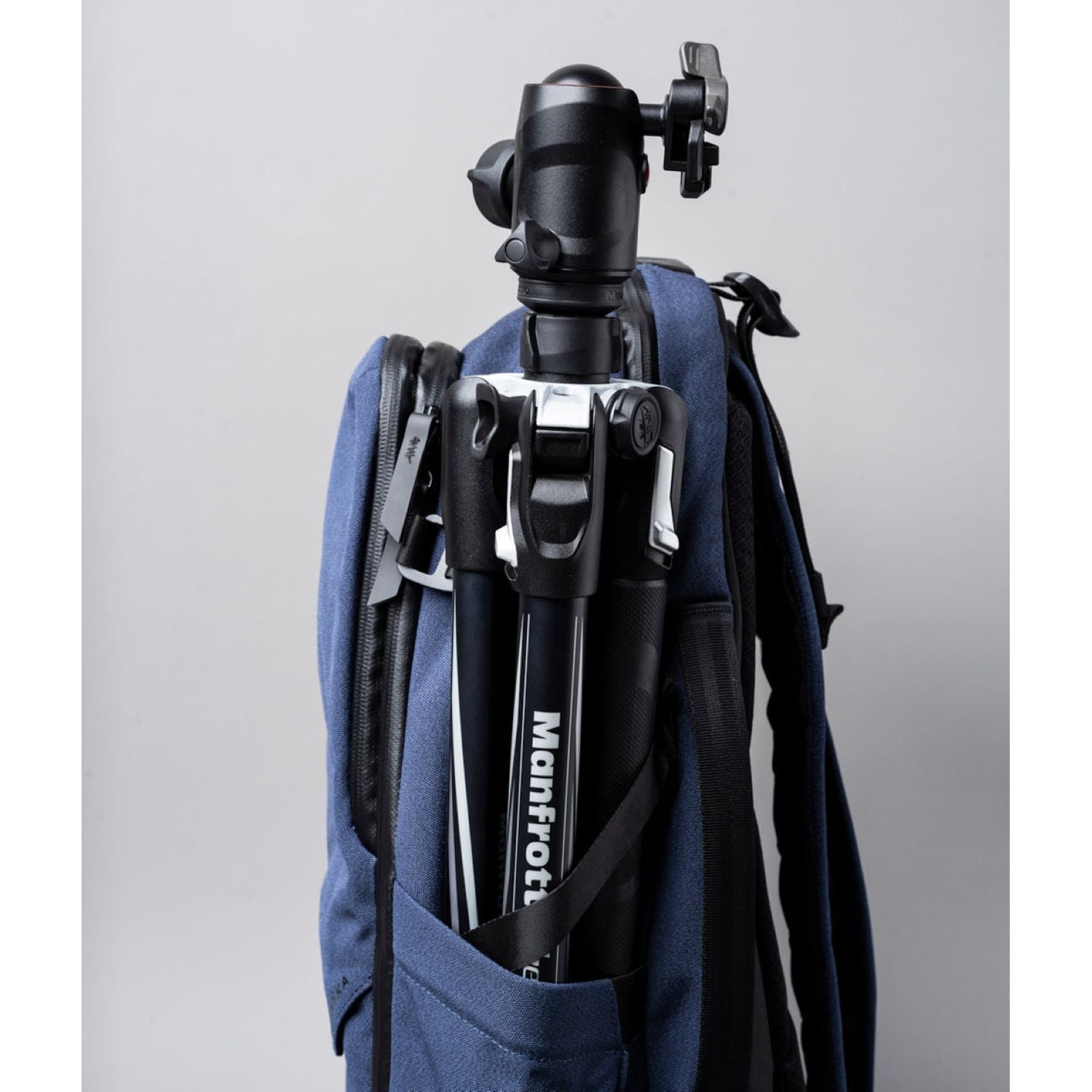 ALPAKA Elements Travel (35L) Axoflux 600D Backpack + Removable Waist Strap (Blue)