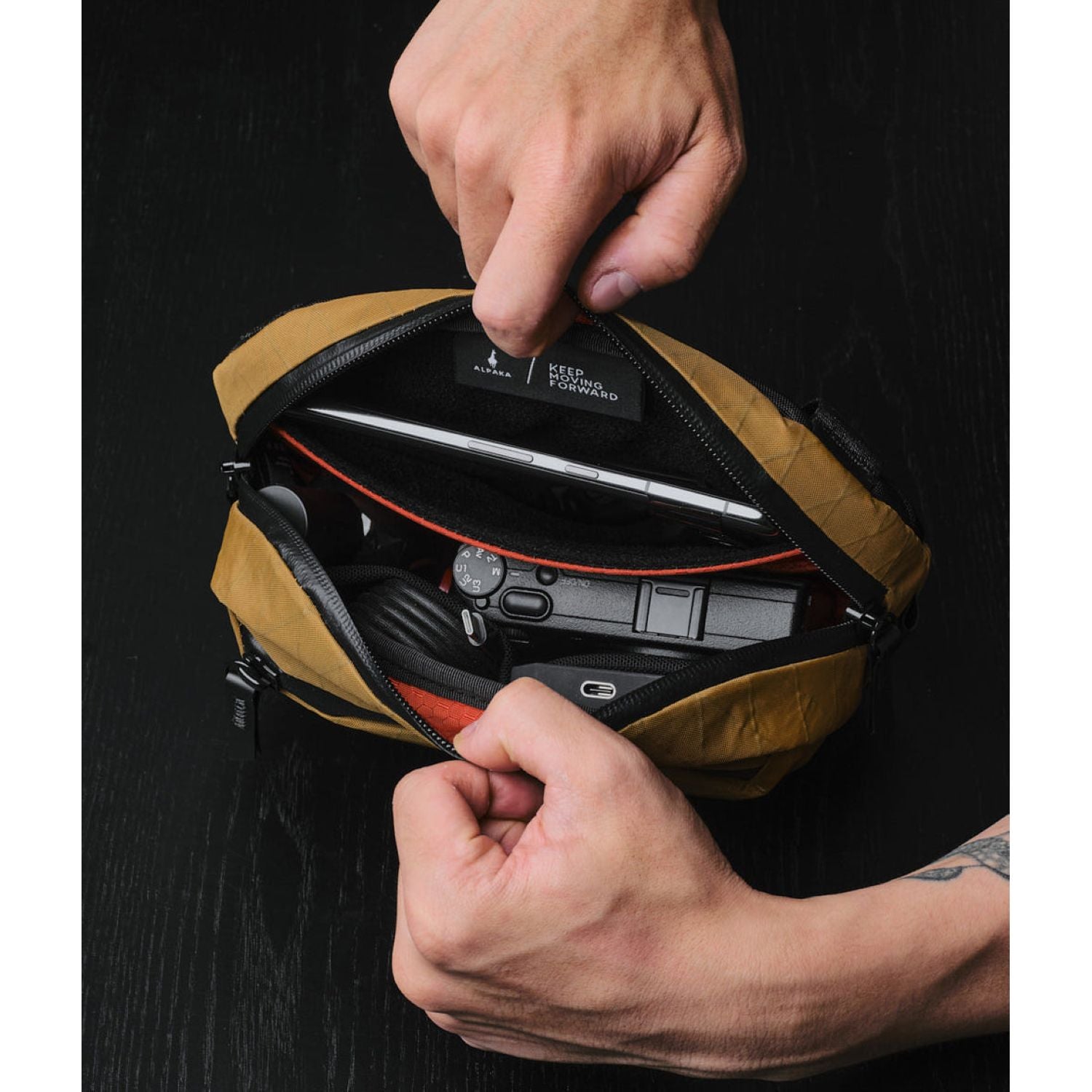 ALPAKA Go Sling Nano X-Pac VX21 (Coyote Brown)