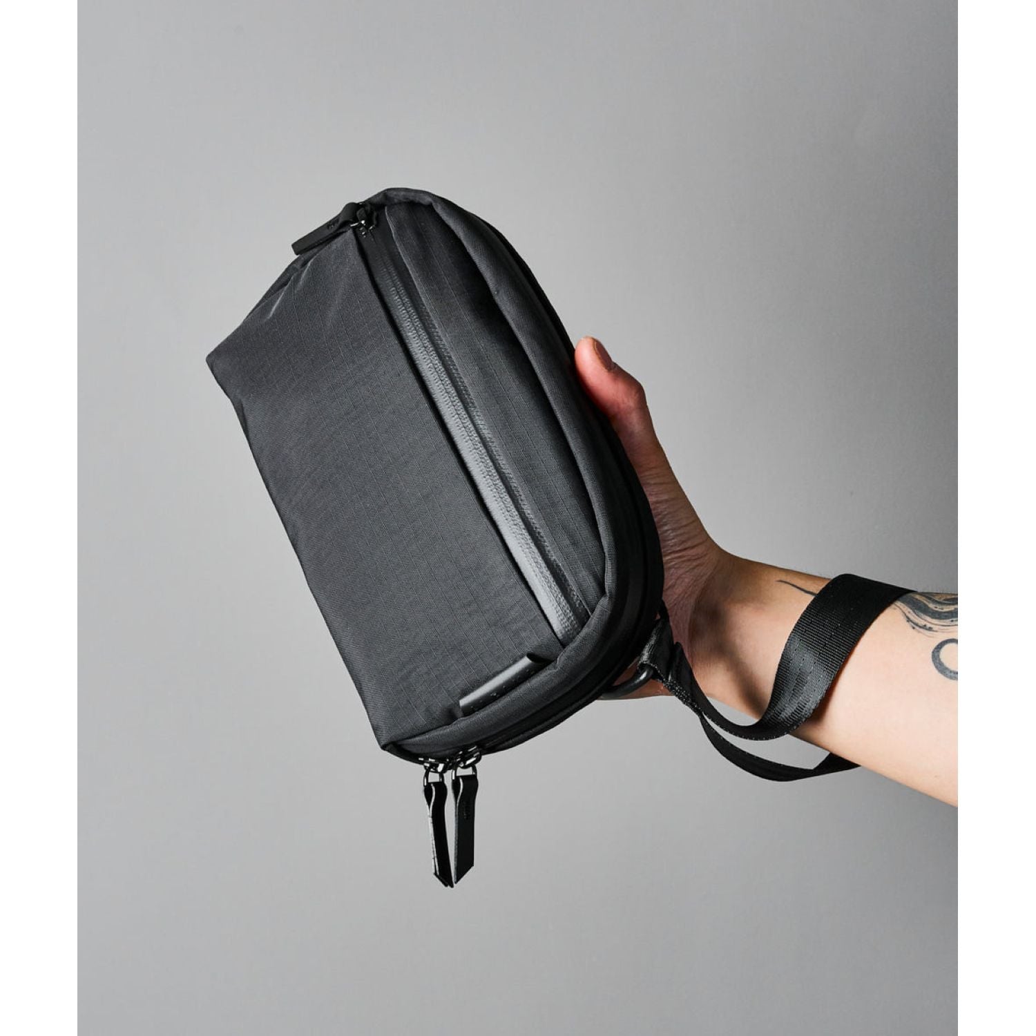 ALPAKA Toiletry Bag (Black)