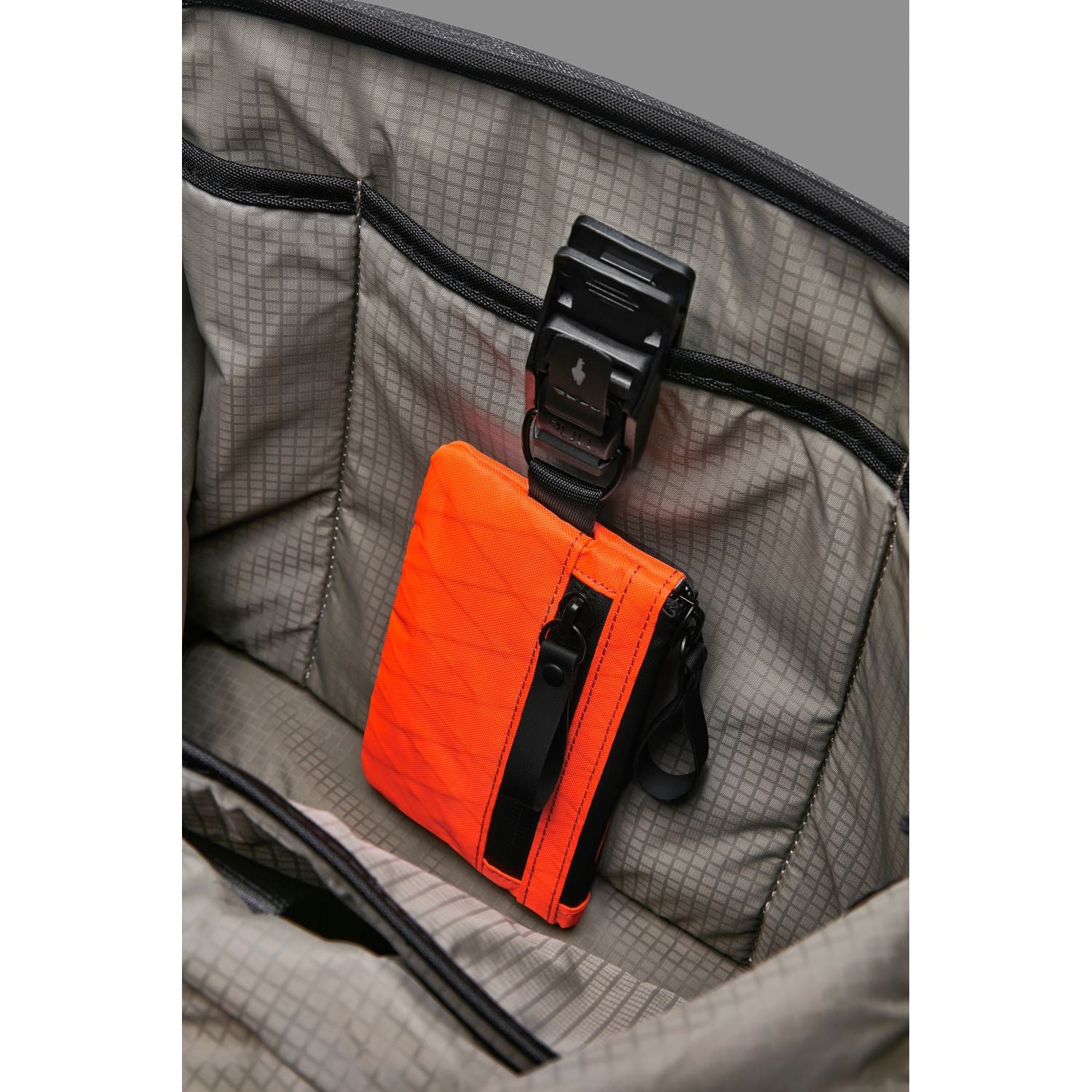 ALPAKA Zip Pouch VX25 (Orange)