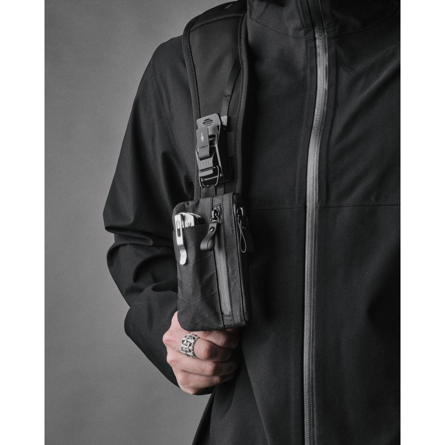 ALPAKA Zip Pouch Pro (Black)