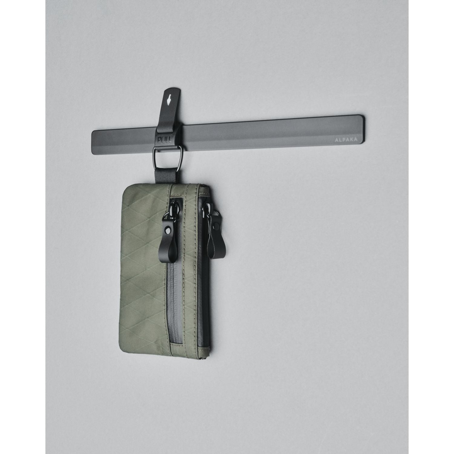 ALPAKA Zip Pouch VX21 (Dark Green)