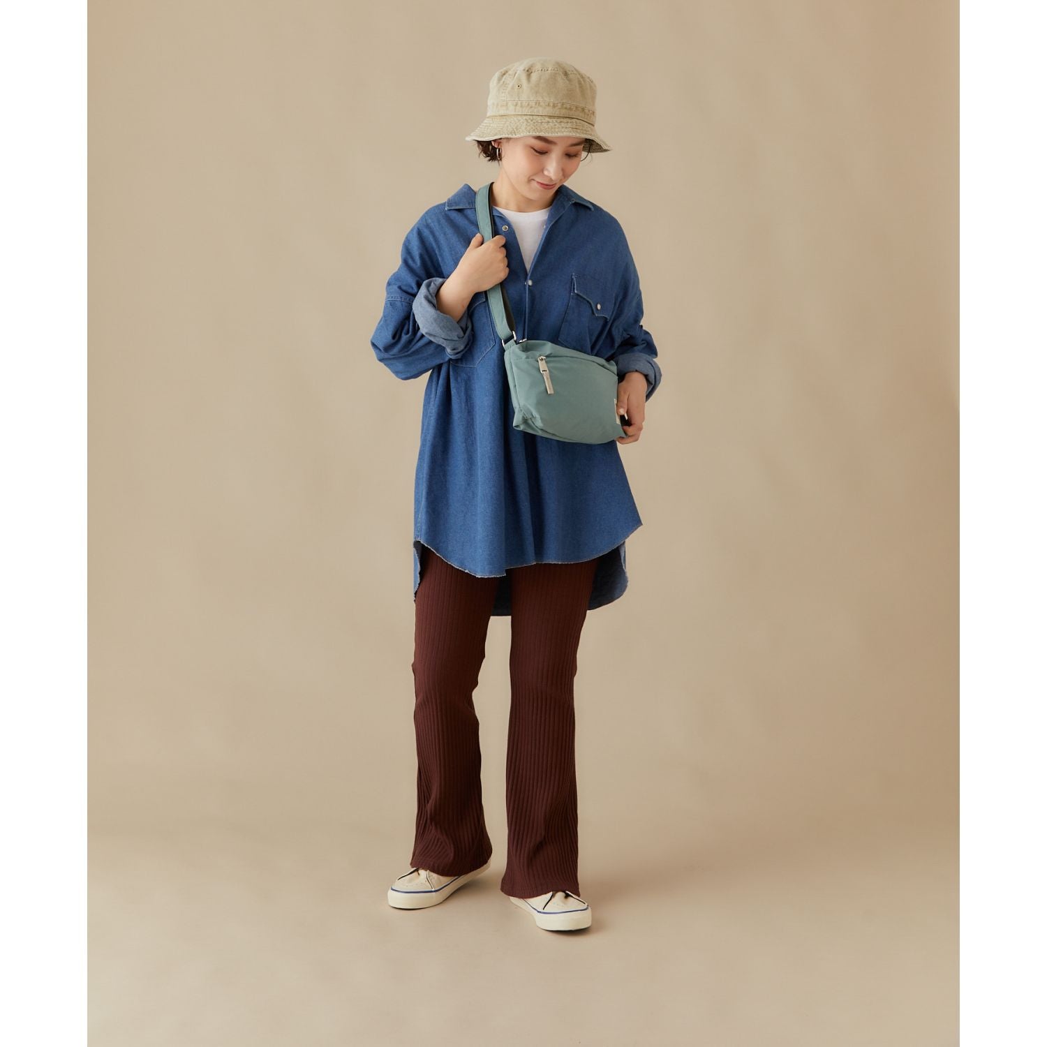 Anello Circle Mini Shoulder Bag (Mint Green)