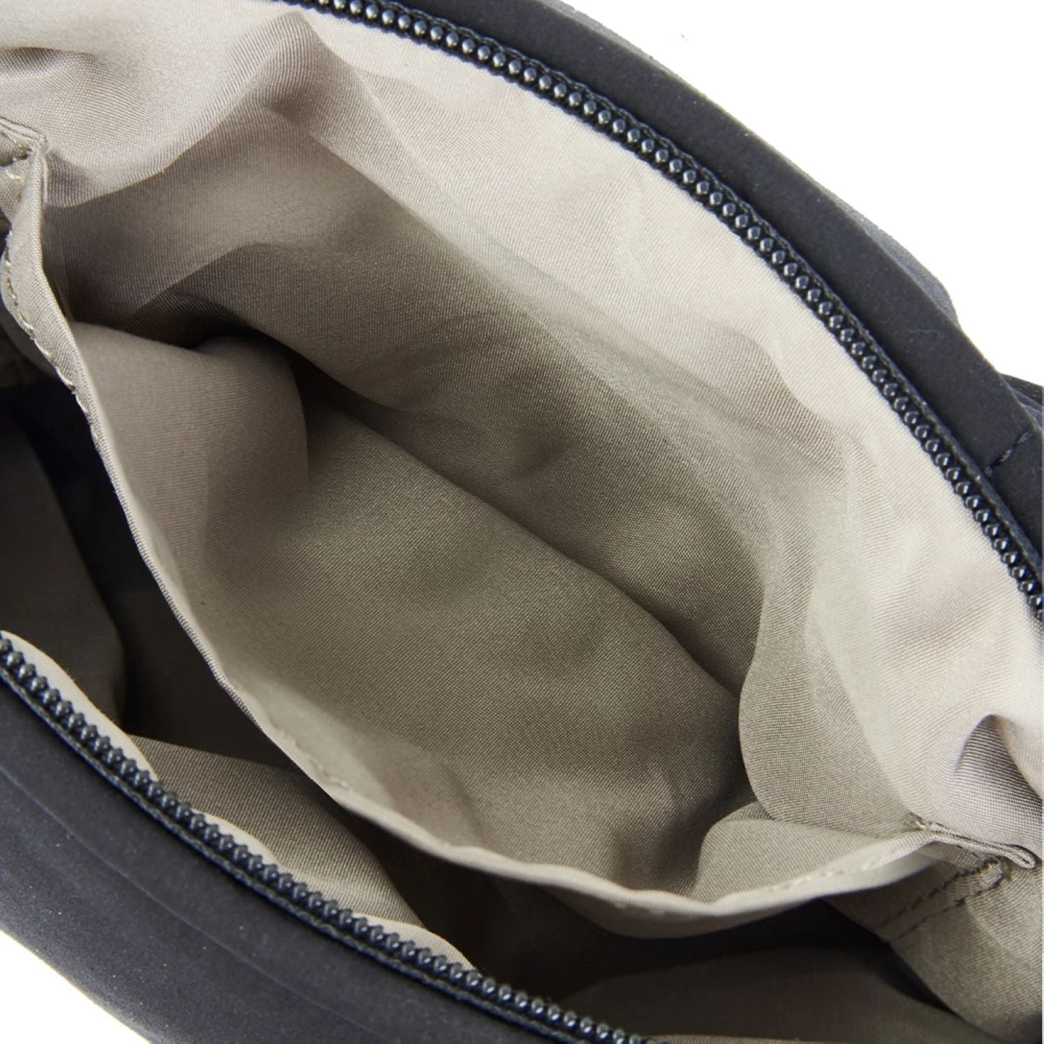 Anello Fuzzy Shoulder Bag (Ivory)