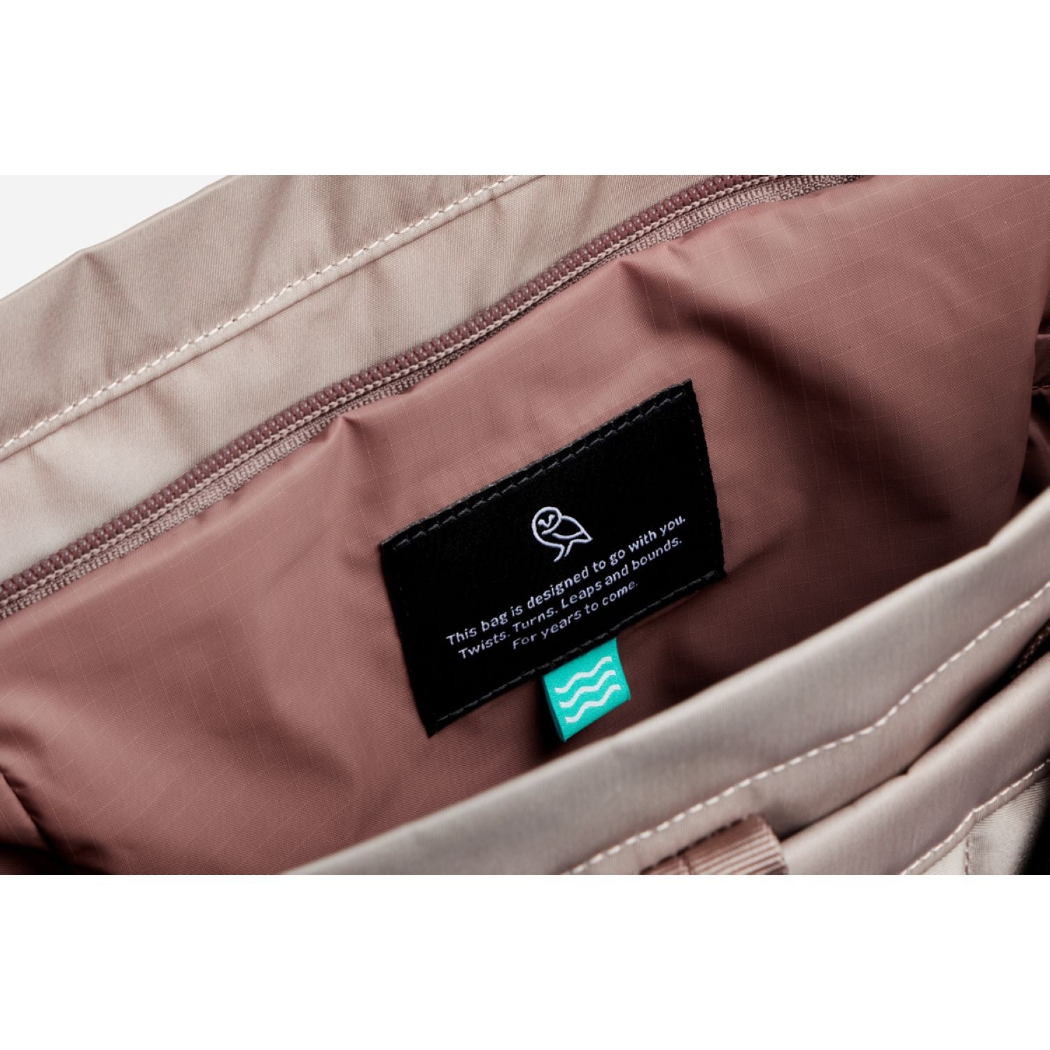 Bellroy Laneway Totepack - Fawn