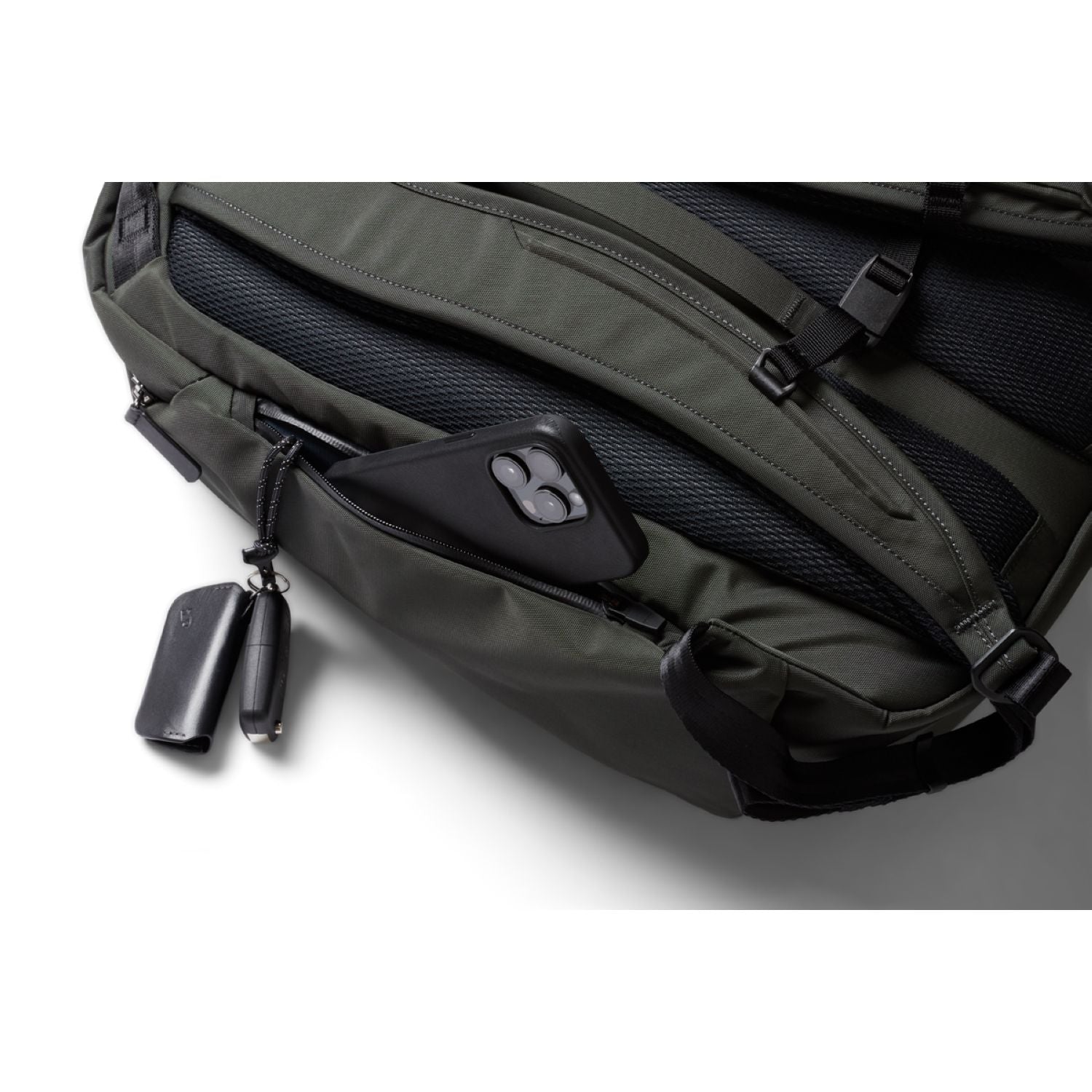 Bellroy Transit Workpack Pro 22L - Olive