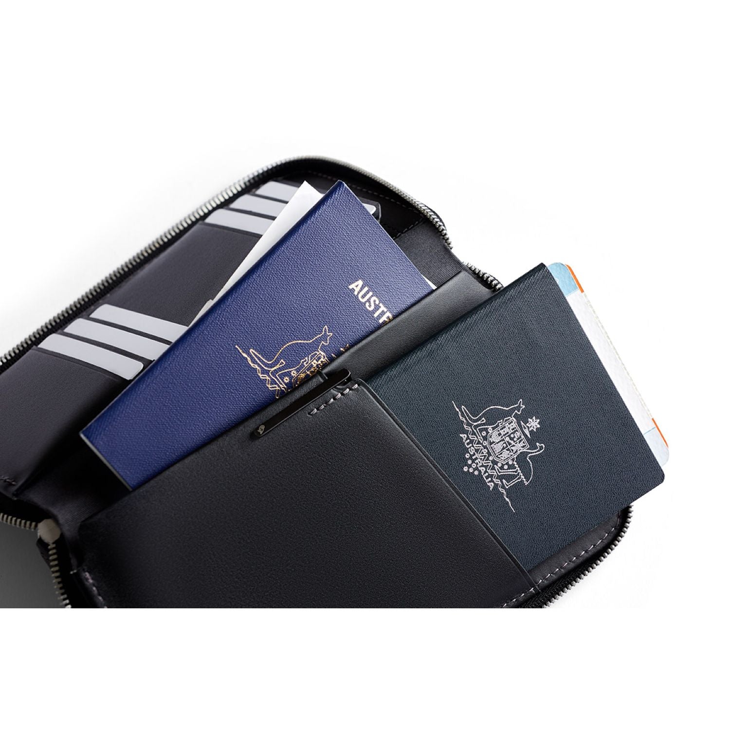 Bellroy Travel Folio - Black