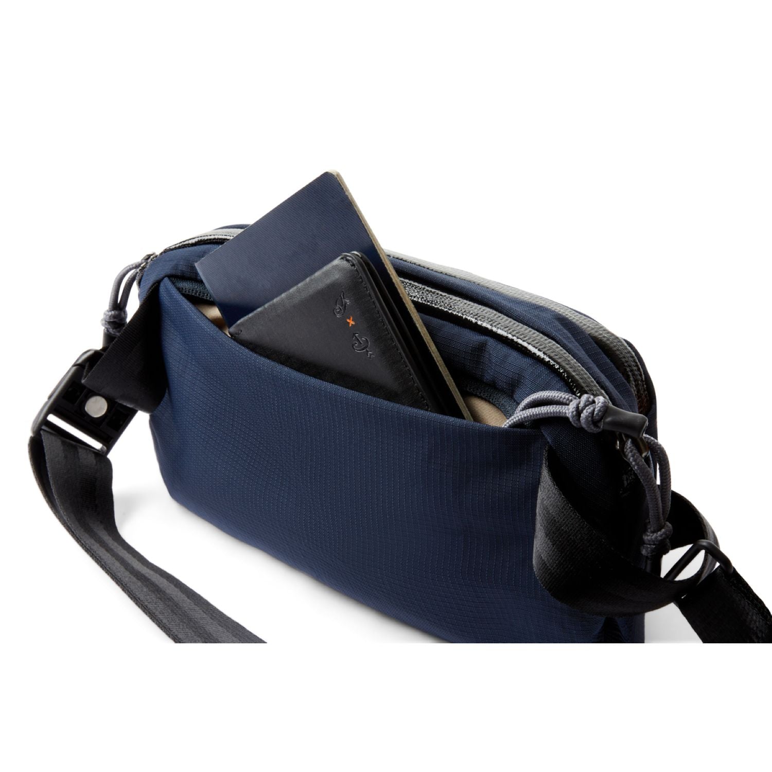 Bellroy Venture Ready Sling 2.5L - Nightsky