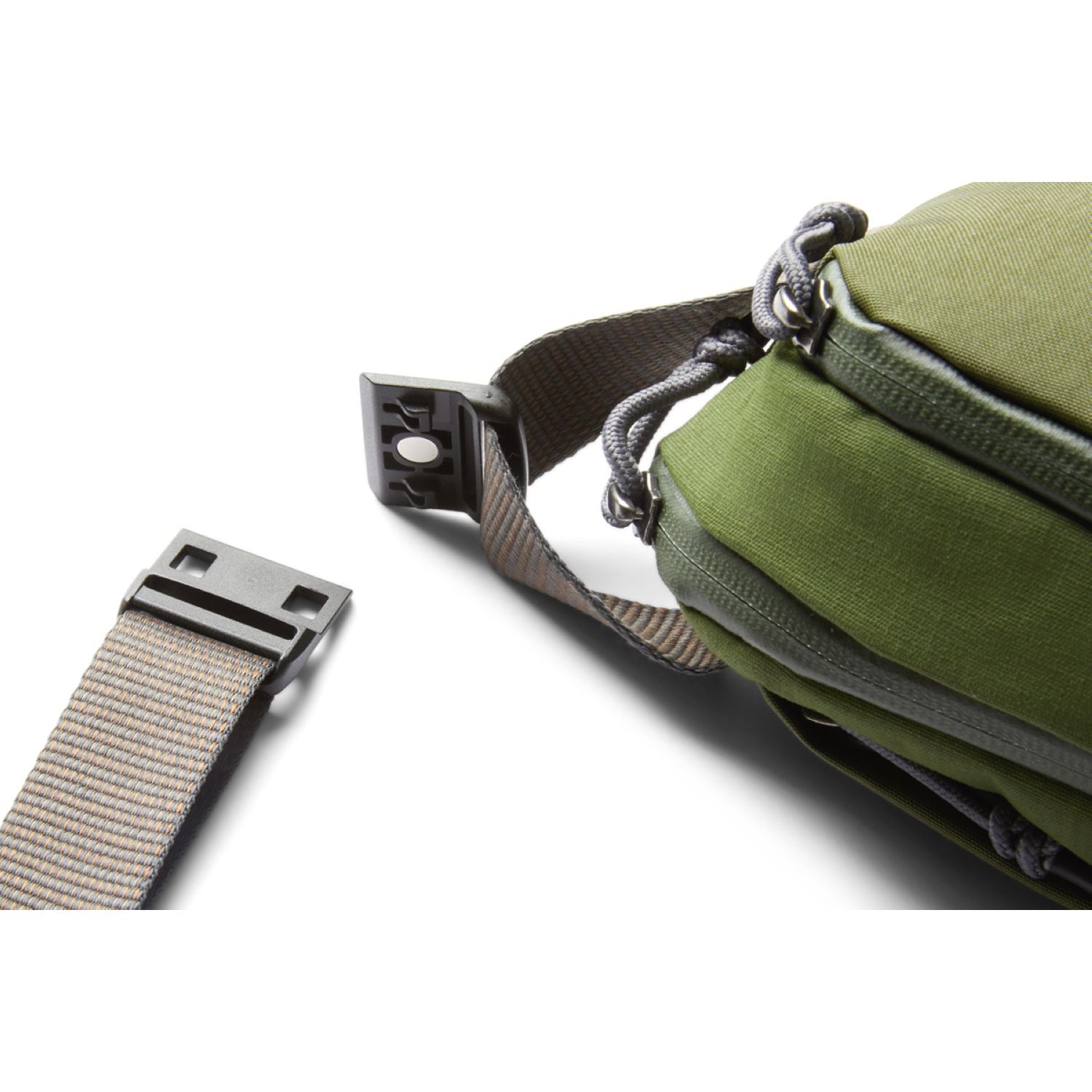 Bellroy Venture Ready Sling 2.5L - Rangergreen