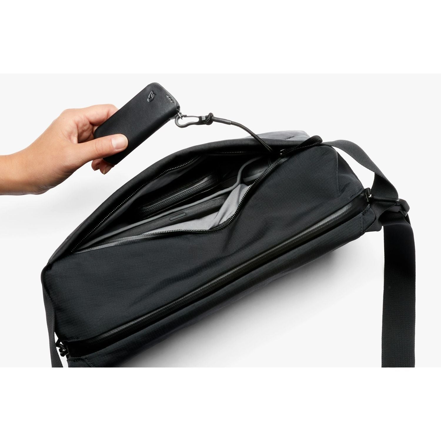 Bellroy Venture Sling 9L - Black