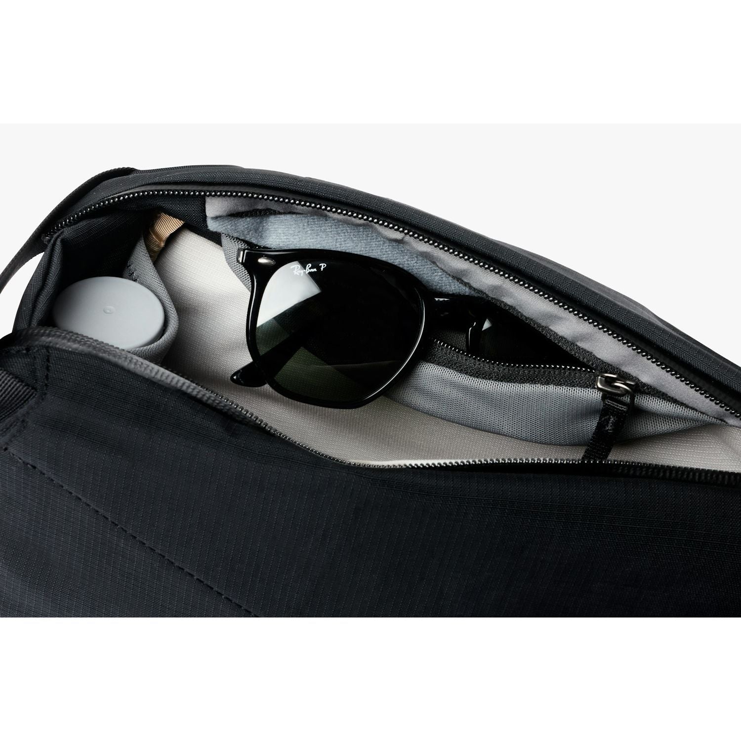 Bellroy Venture Sling 9L - Black