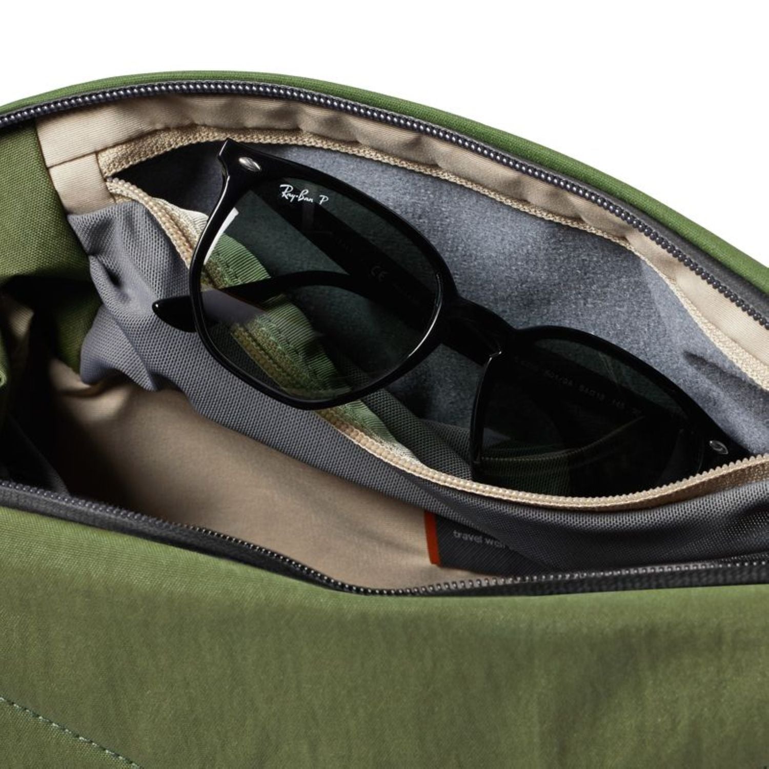 Bellroy Venture Sling 9L - Rangergreen