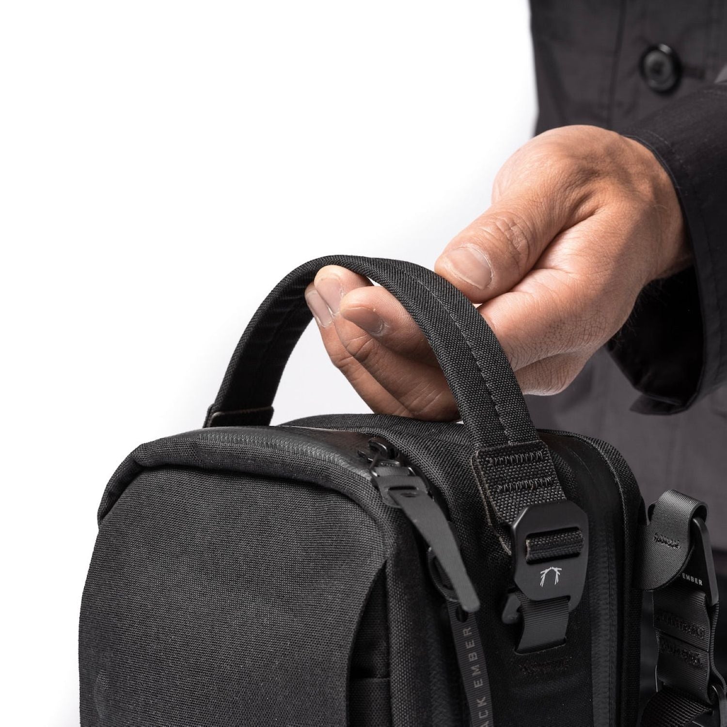 Black Ember Kompak Sling Bag 5L - Jet Black