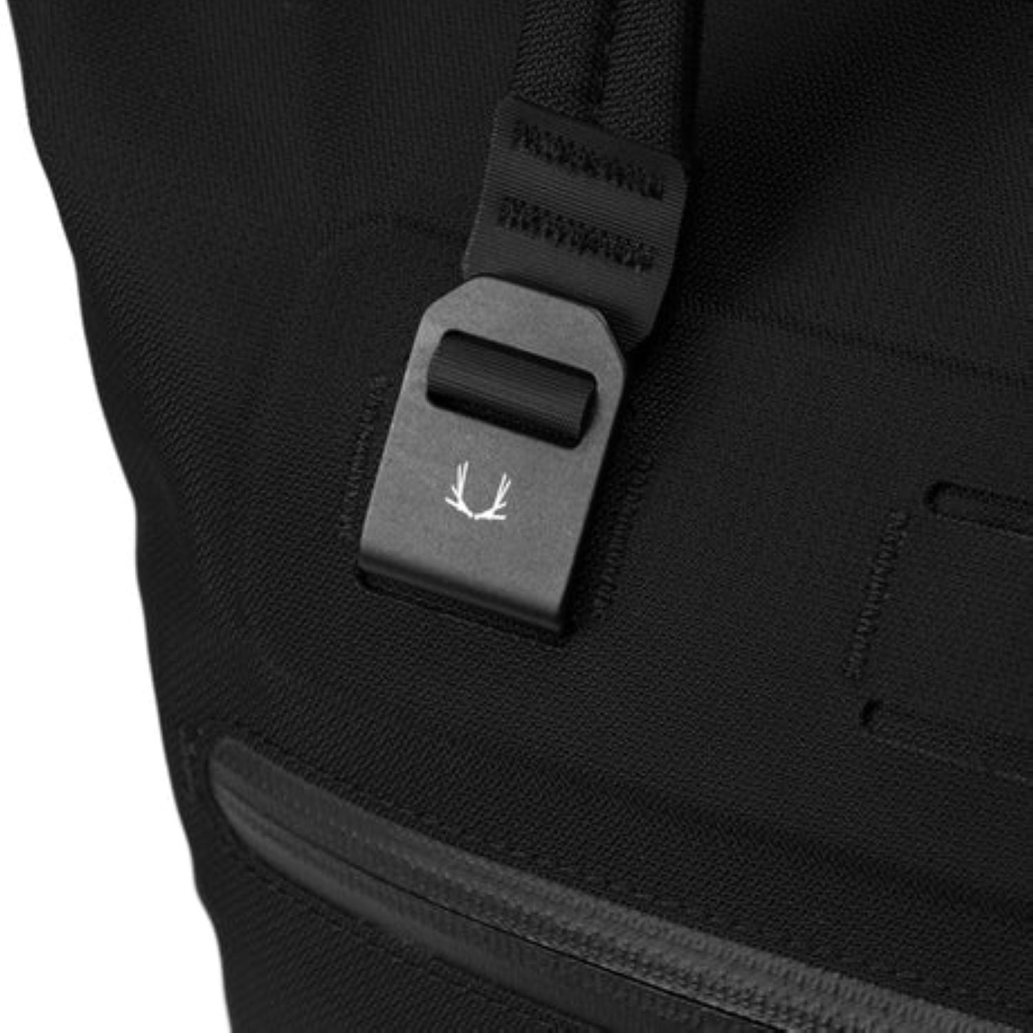 Black Ember Wpt 17" Laptop Tote Embertex Pfas Free 20L - Jet Black