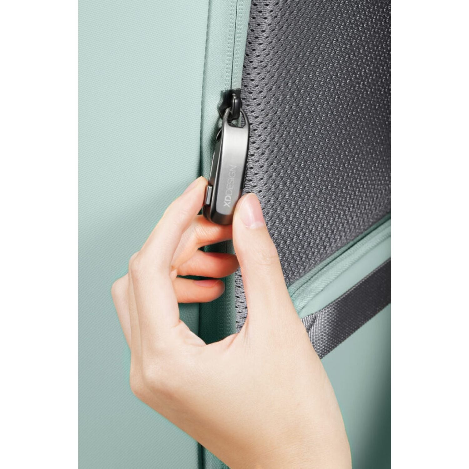 Bobby Edge Backpack - Iceberg Green