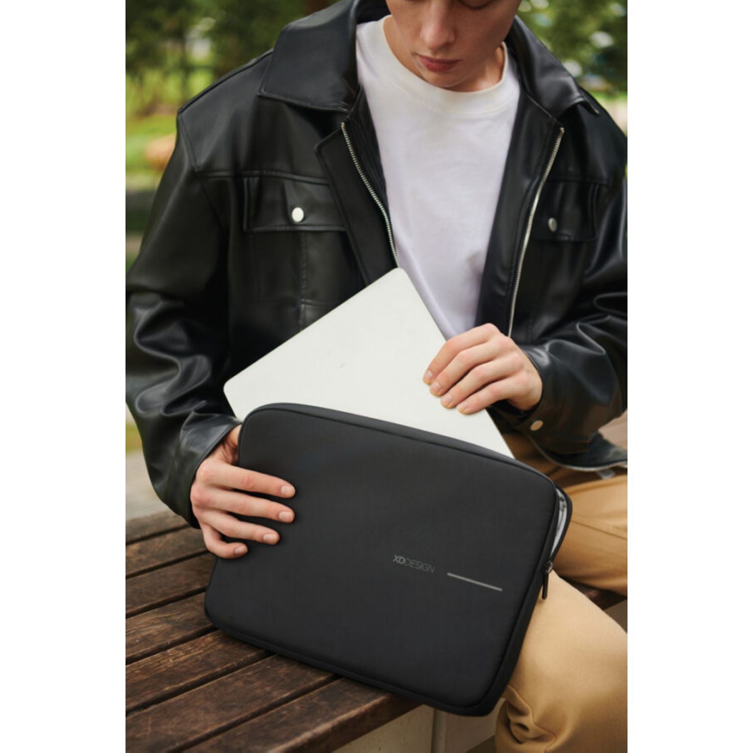 Bobby XD Design Laptop Sleeve 14" - Black