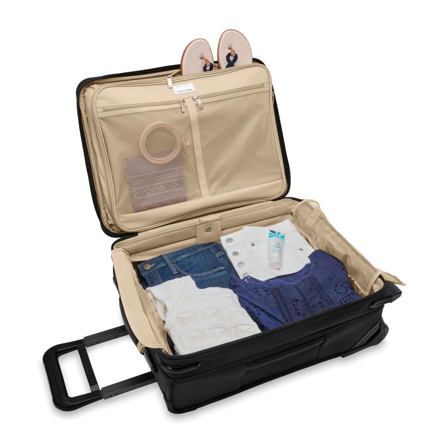 Briggs & Riley Baseline Global 2-Wheel Carry-On (Black)
