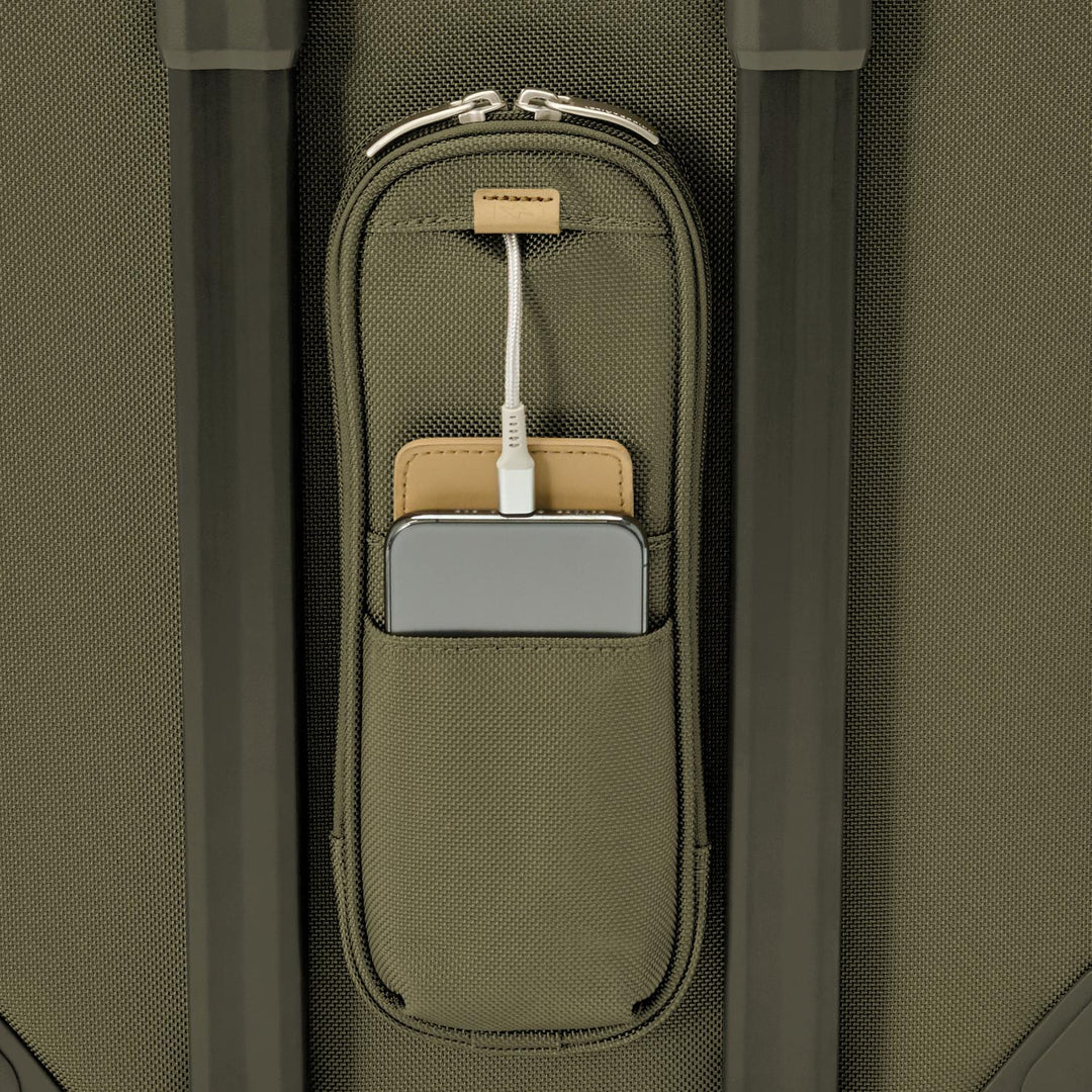 Briggs & Riley Baseline Global Carry-On Spinner (Olive)