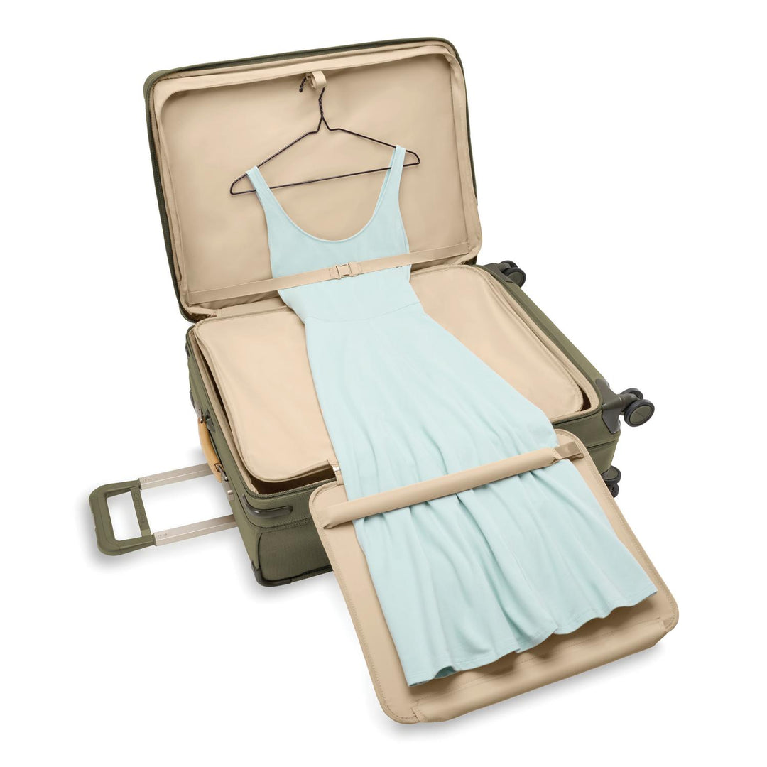 Briggs & Riley Baseline Large Expandable Spinner (Olive)