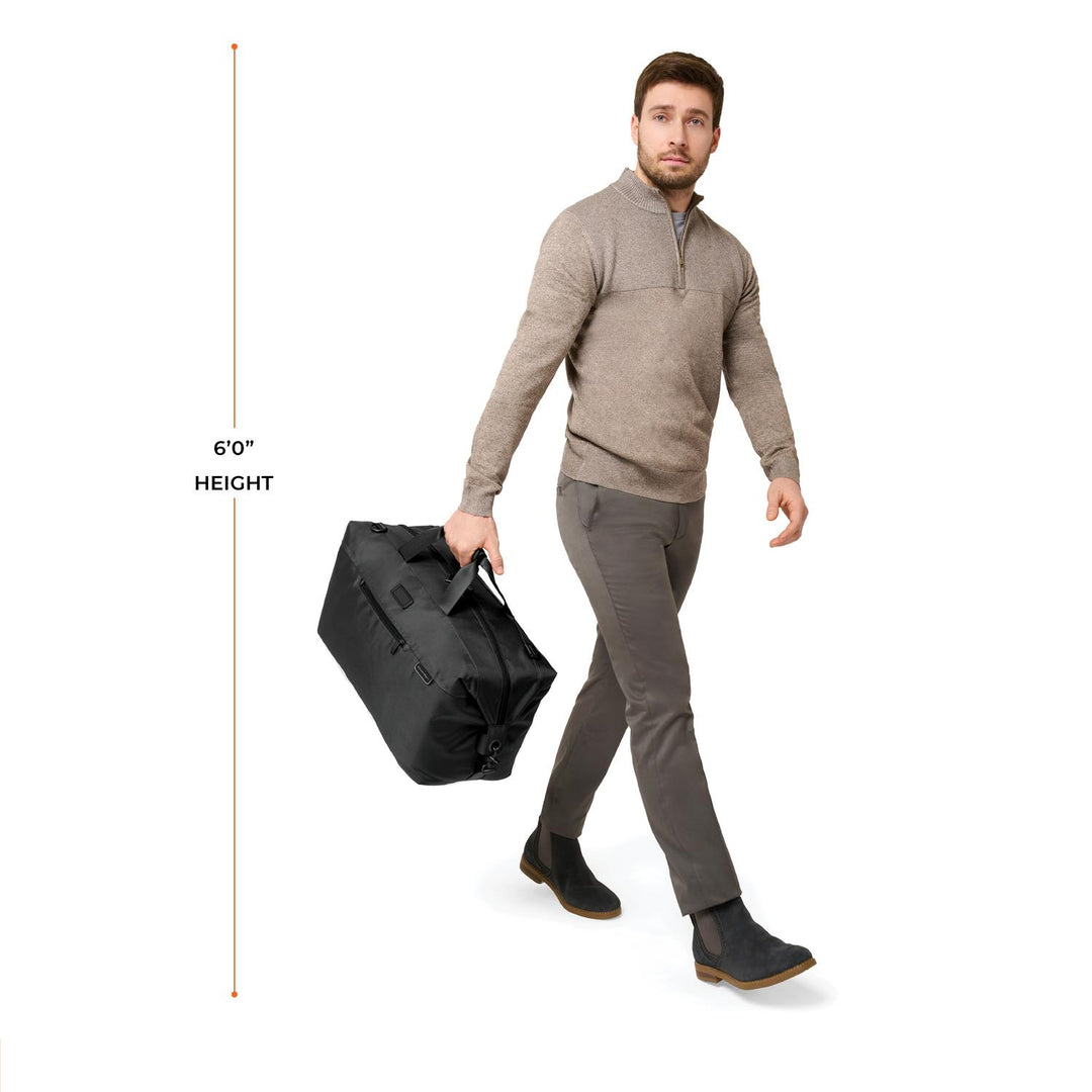 Briggs & Riley Baseline Weekender Duffle (Black)