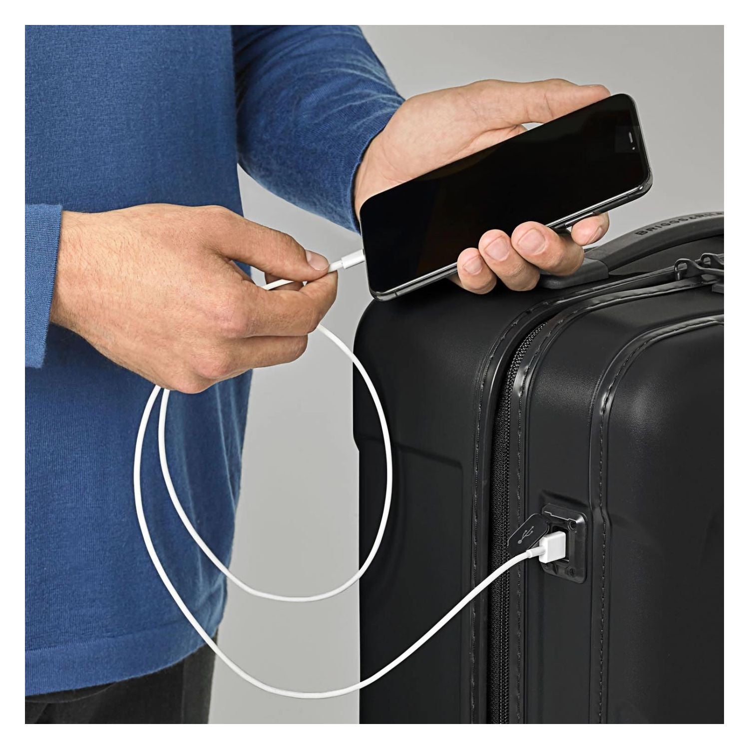 Briggs & Riley Torq 2.0 Domestic Carry-On Luggage Spinner (Stealth)