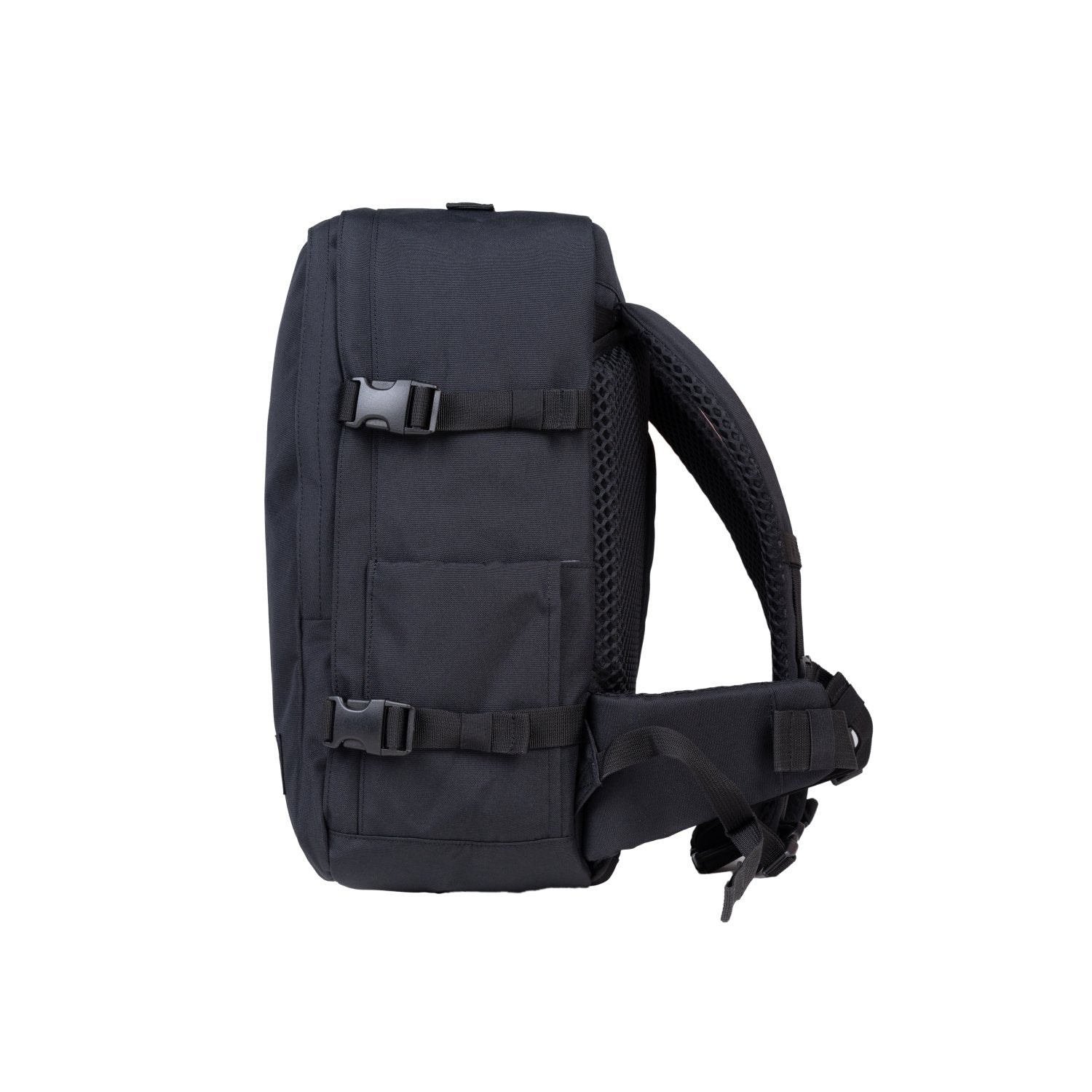 Cabinzero Classic Pro Backpack 32L (Absolute Black)