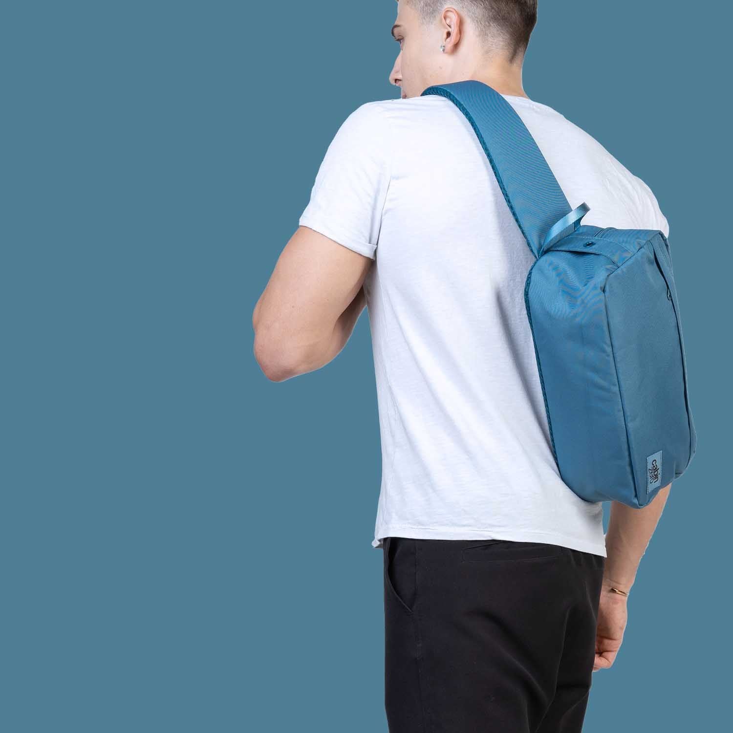 Cabinzero Classic Cross Body 11L (Aruba Blue)