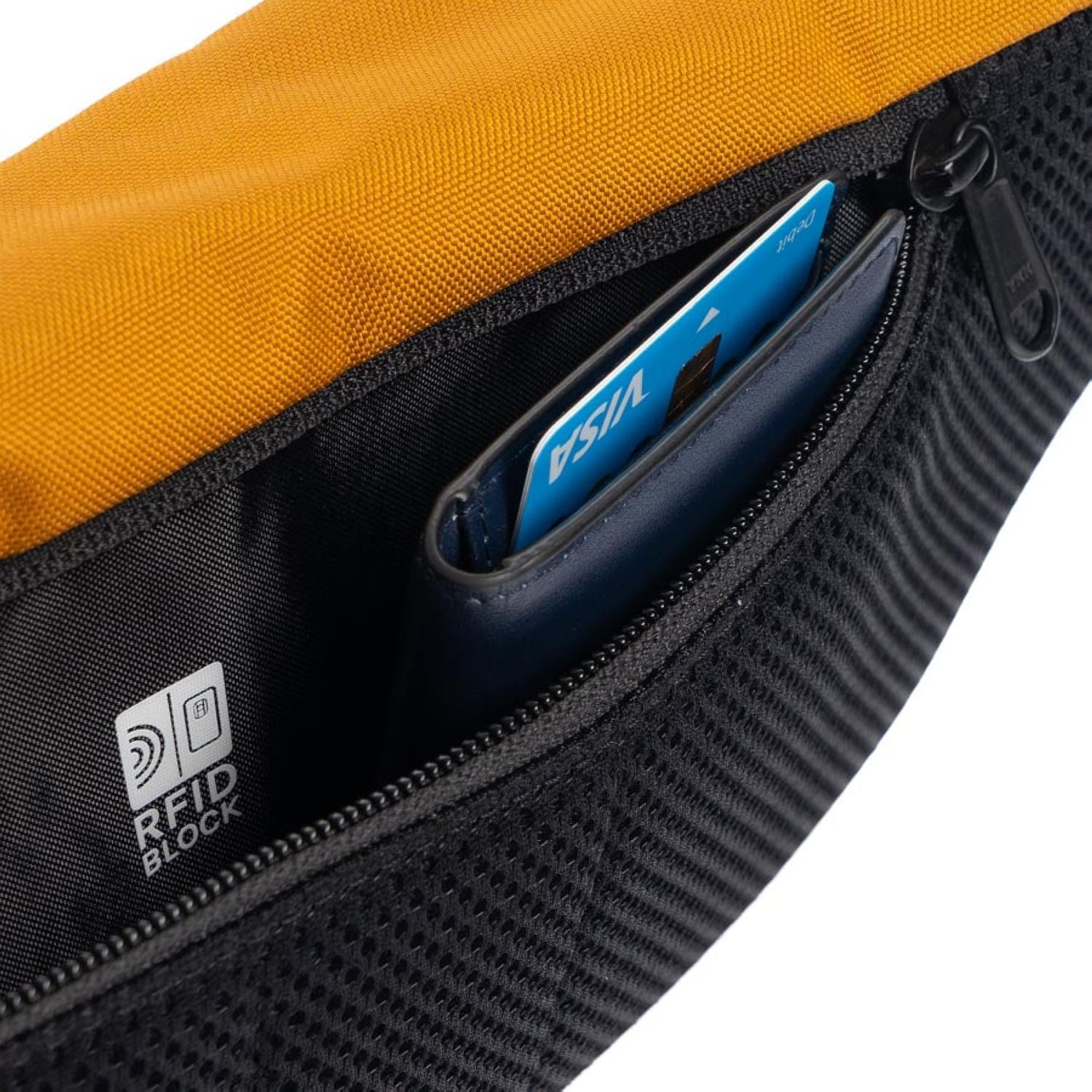 Cabinzero Classic Hip Pack 2L (Orange Chill)