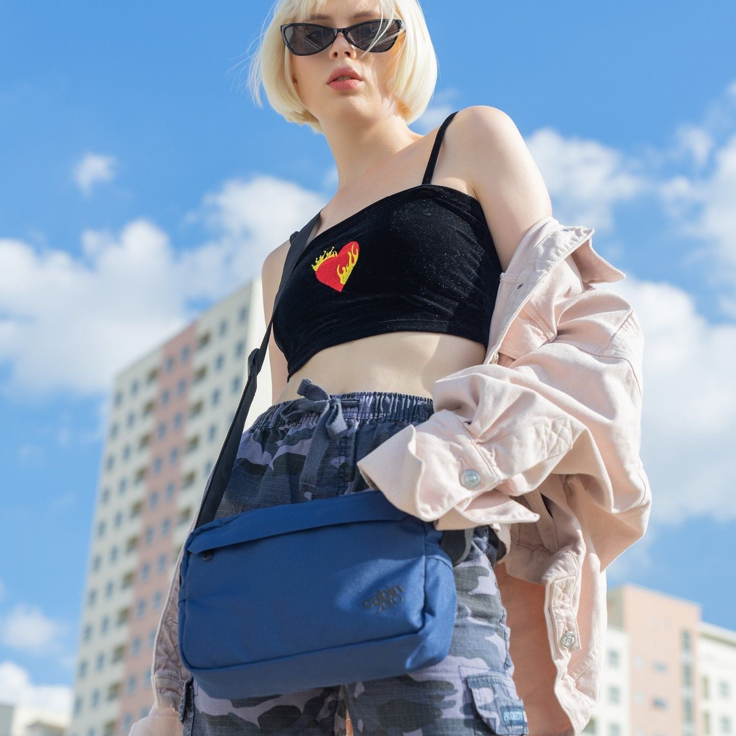 Cabinzero Flipside Shoulder Bag 3L - Navy