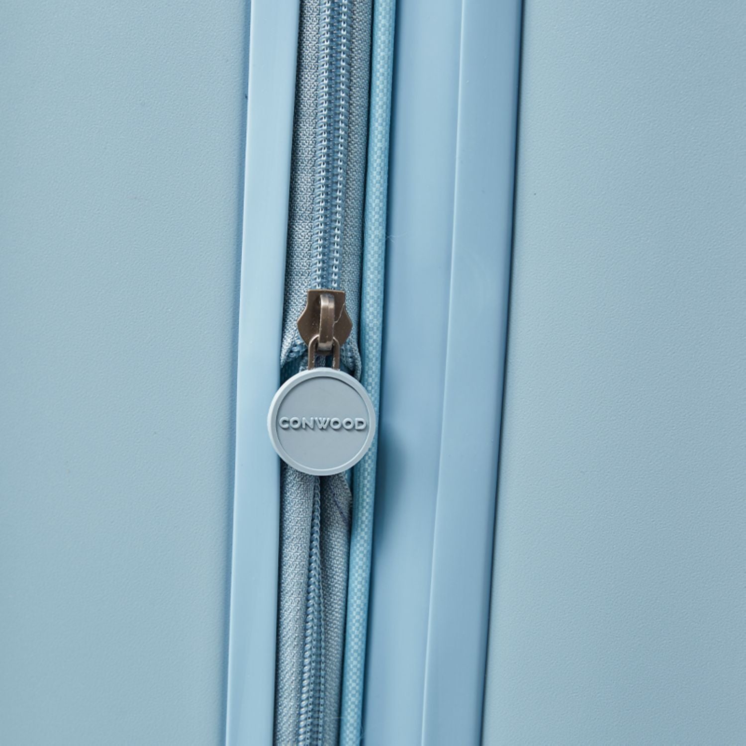 Conwood Spacelite Polycarbonate Expandable 20" Carry On Luggage - Light Blue