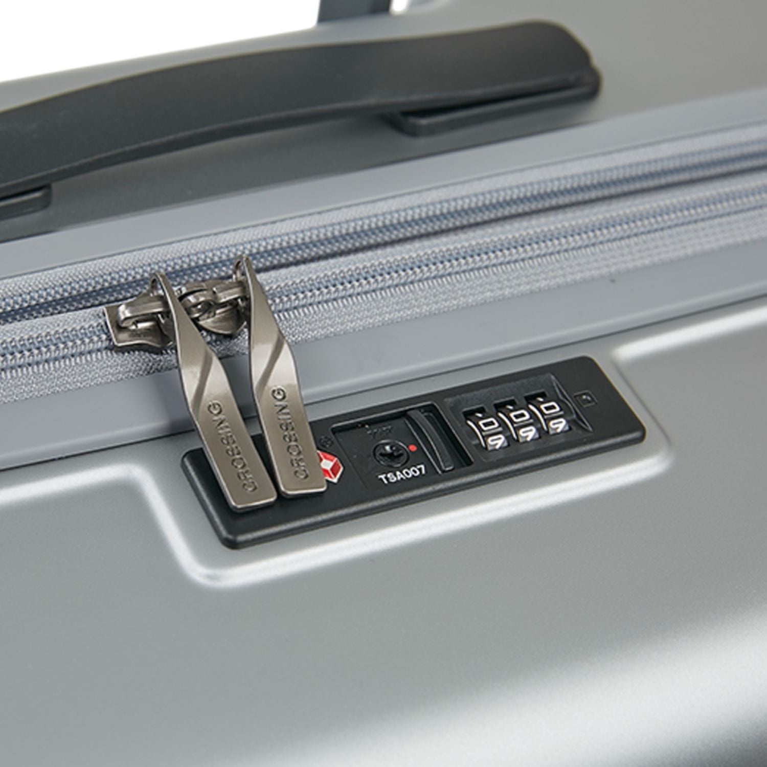 Crossing Arc Pc Upright Large Luggage 28" (Silver)