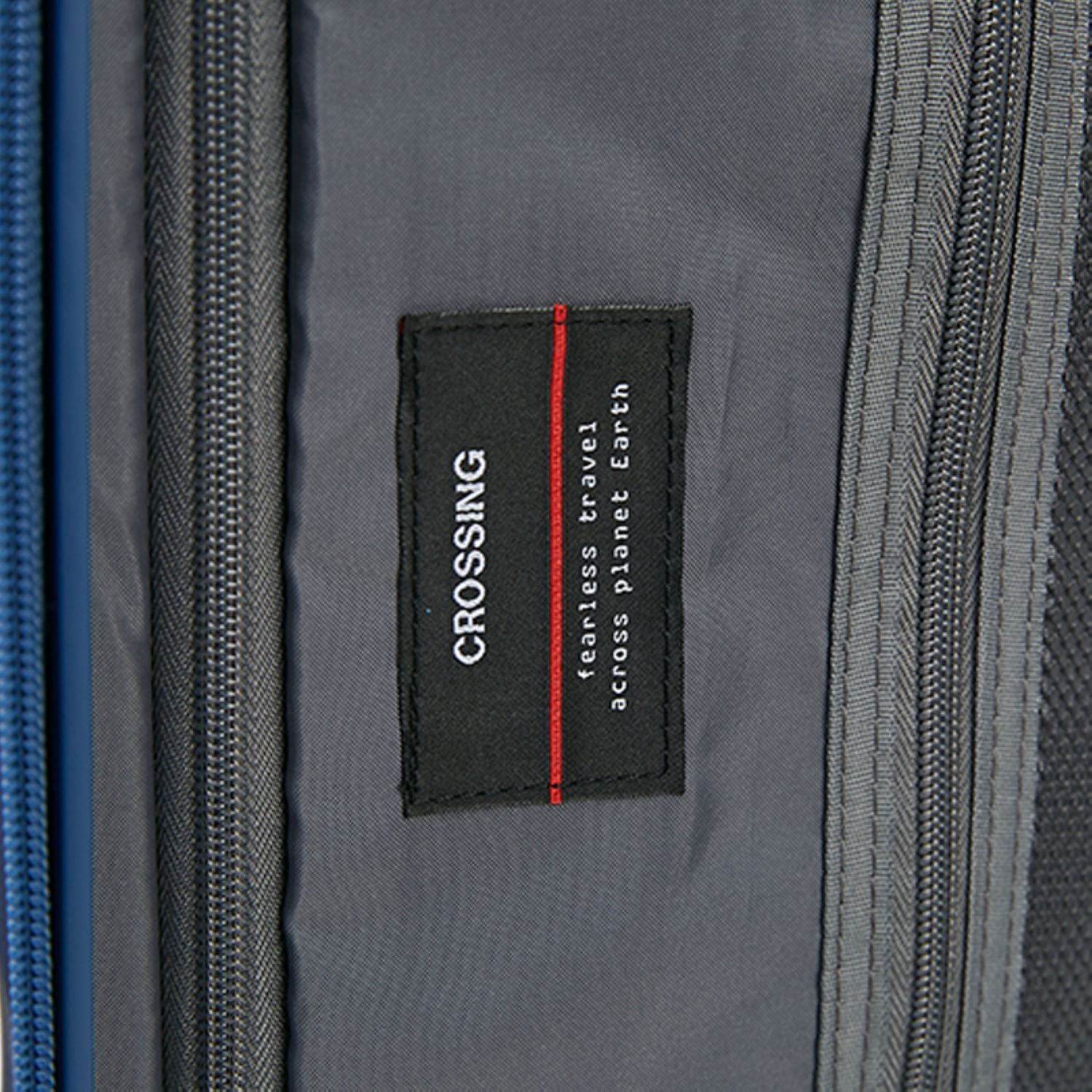 Crossing Arc Pc Upright Medium Luggage 24" (Black)