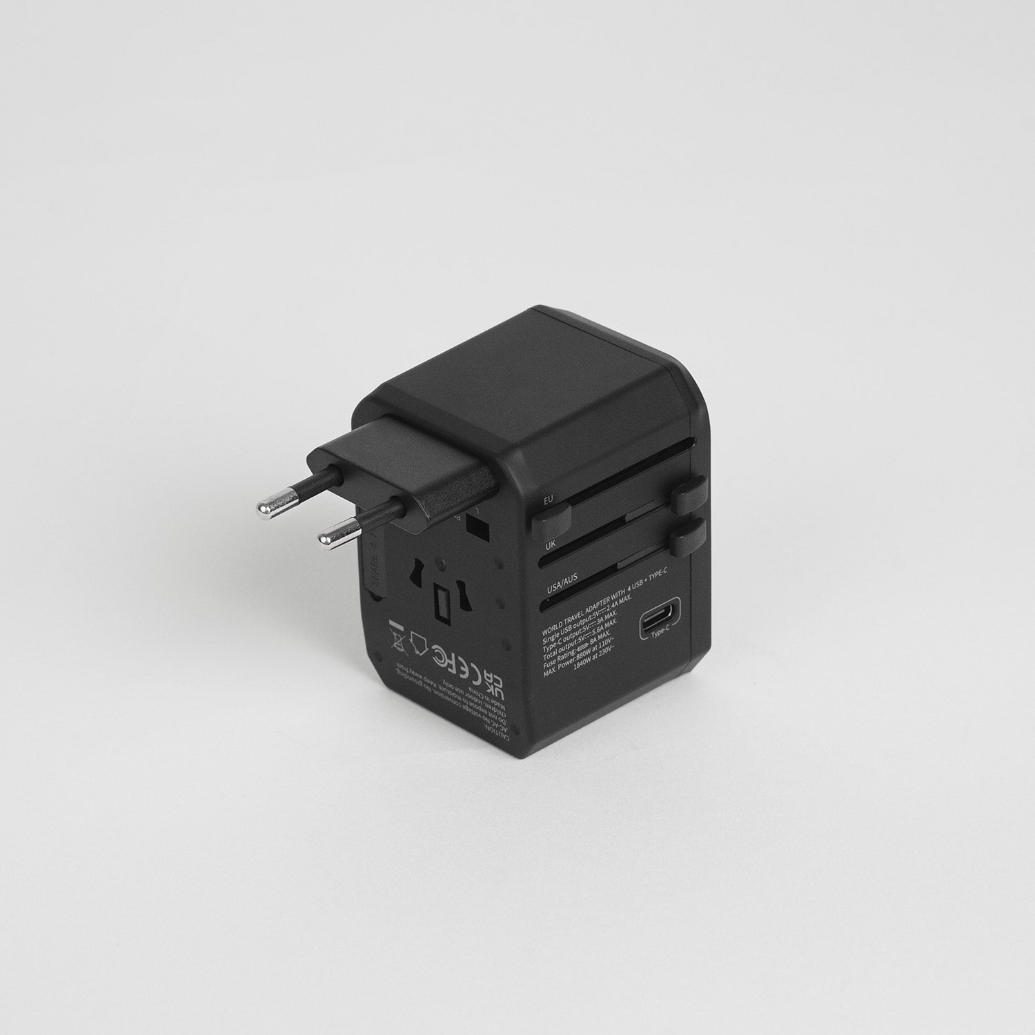 Crossing World Travel Adaptor with 4 X USB and 1 X USB-C - Black