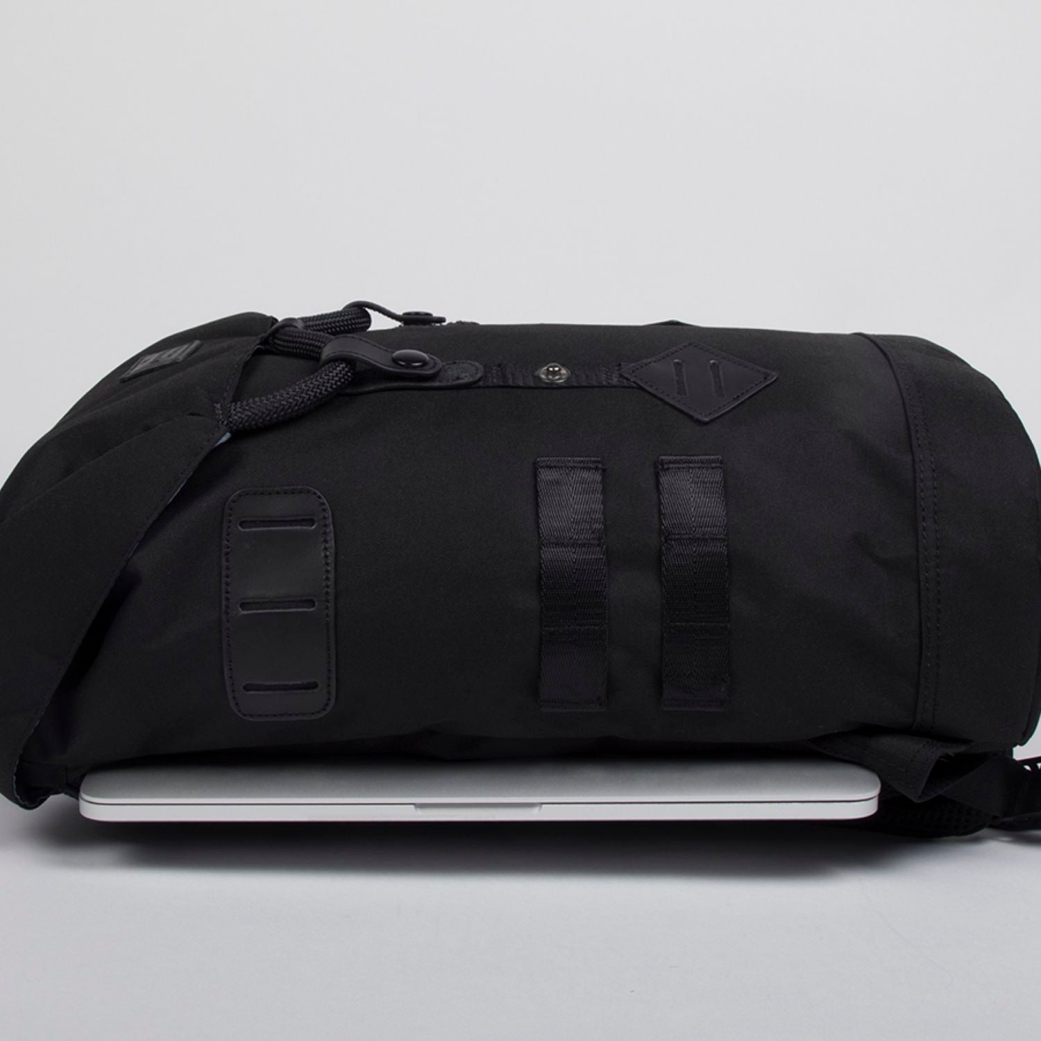 Doughnut Colorado Black Series - Black