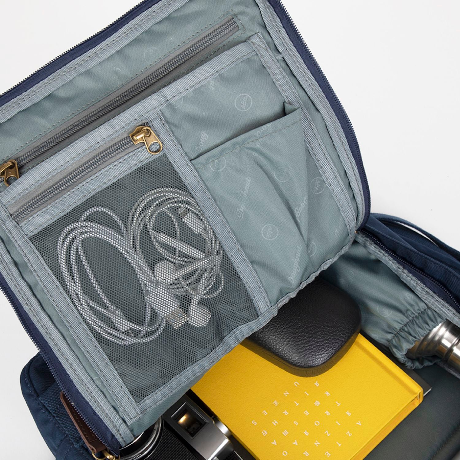 Doughnut Macaroon - Blueberry