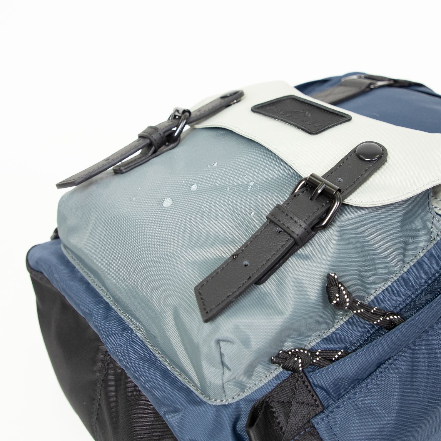 Doughnut Macaroon Go Wild Series Backpack - Navy X Grey