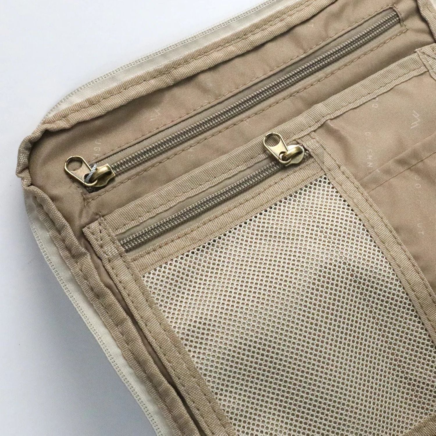 Doughnut Macaroon Jungle II Series - Beige