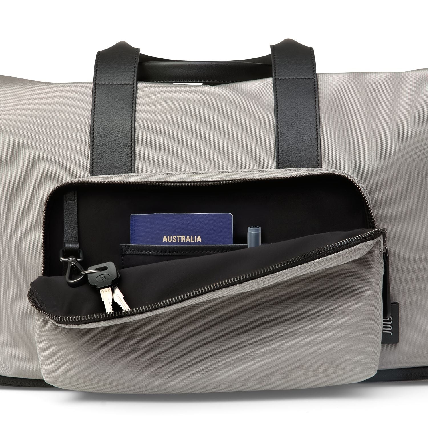 July Volume+ Weekender (Cabin) - Grey